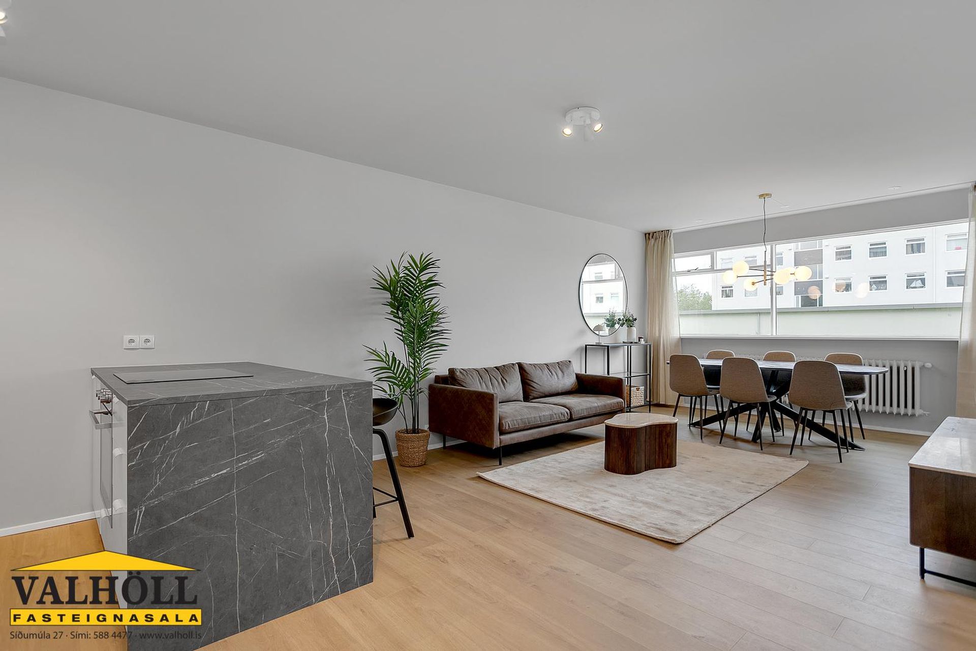 Safamýri 54, 108 Reykjavík