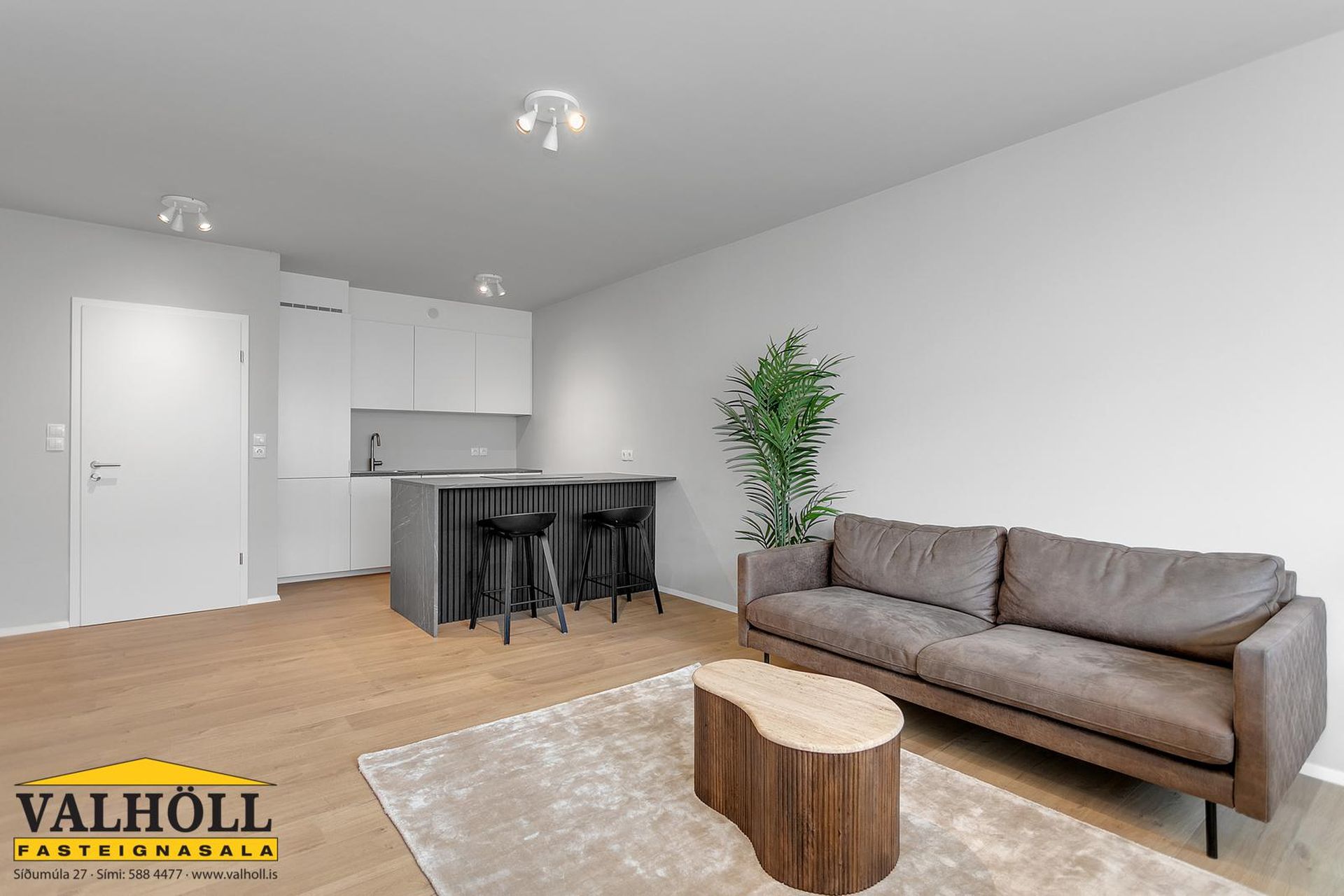 Safamýri 54, 108 Reykjavík