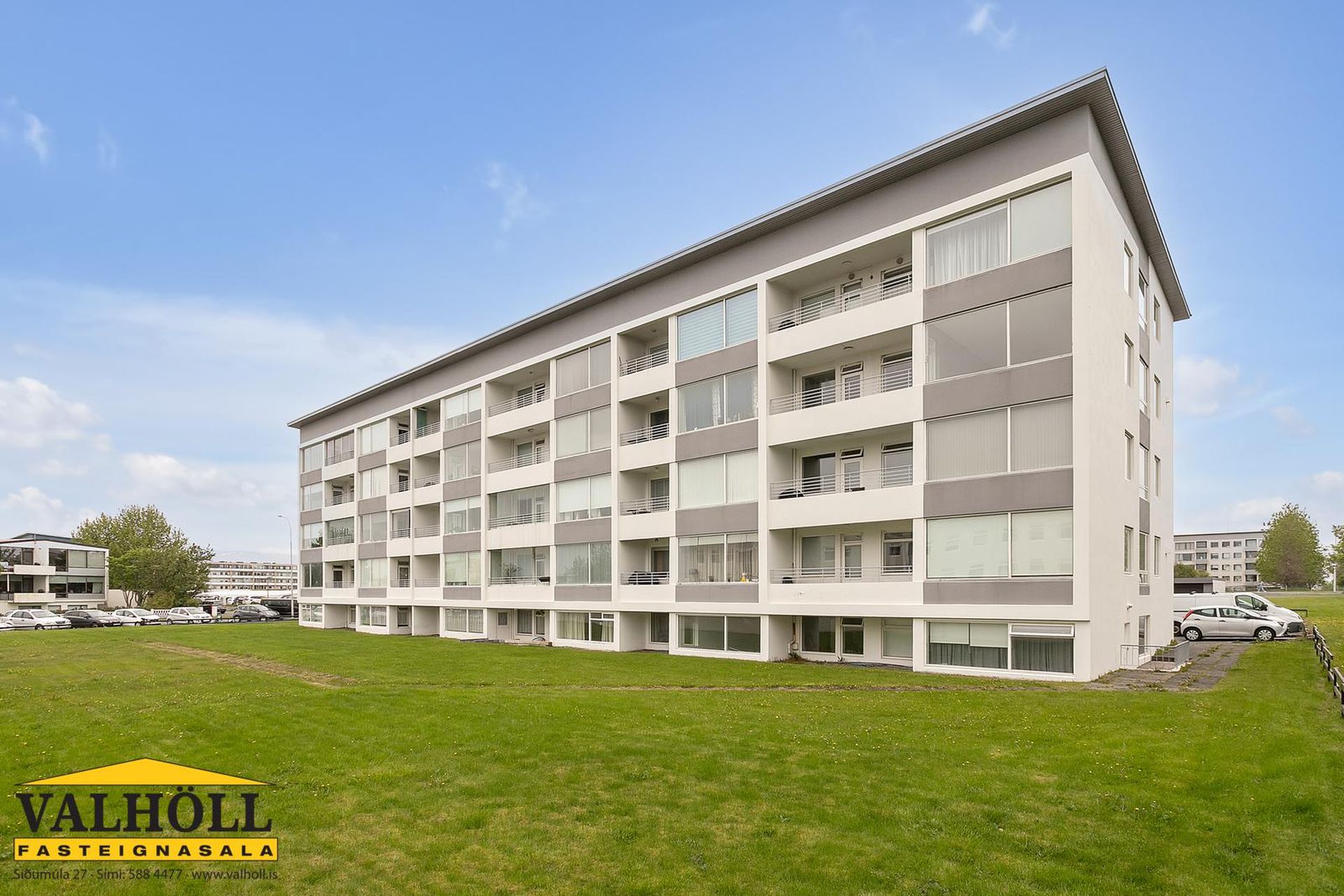 Safamýri 54, 108 Reykjavík