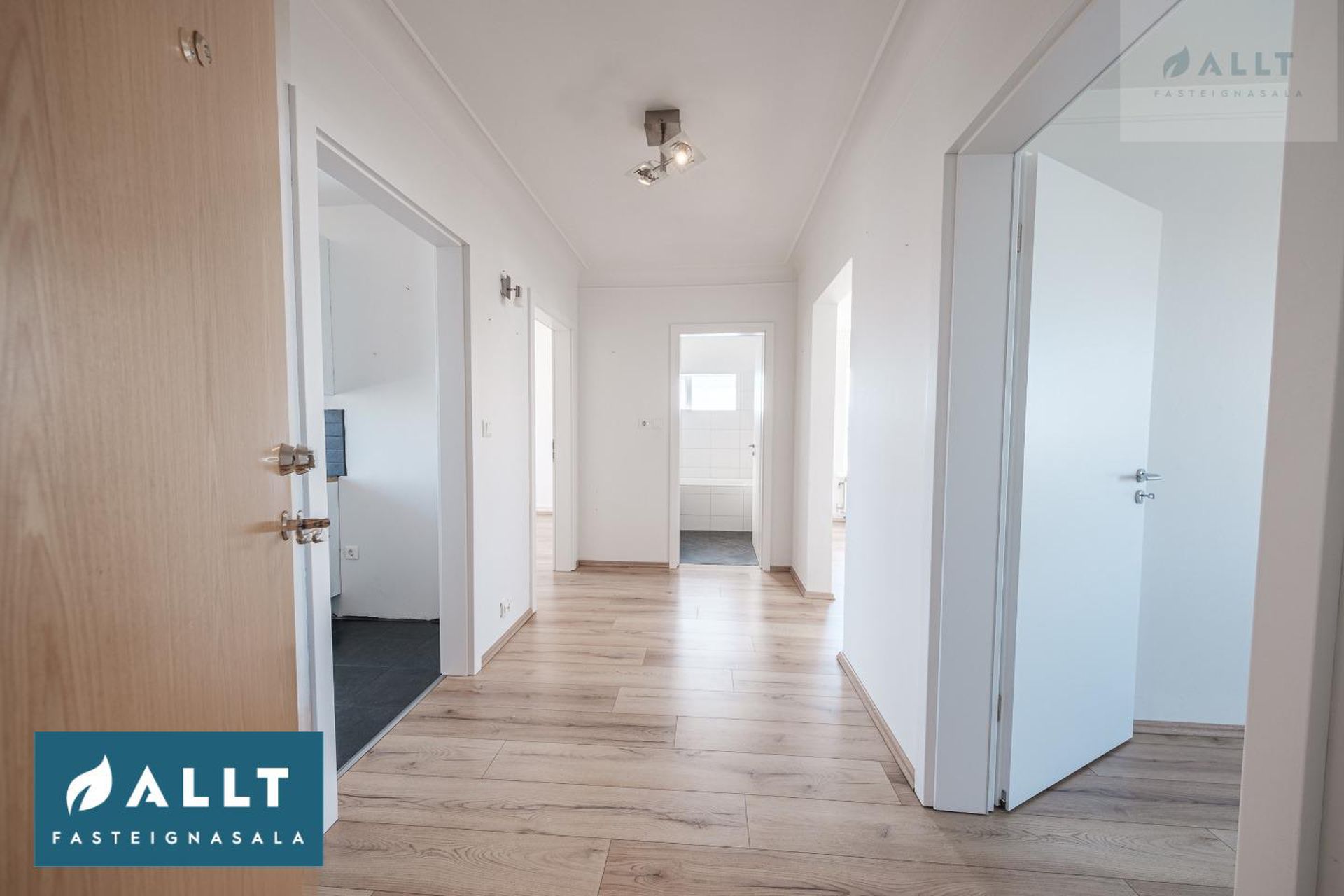 Sólvallagata 40, 230 Reykjanesbær