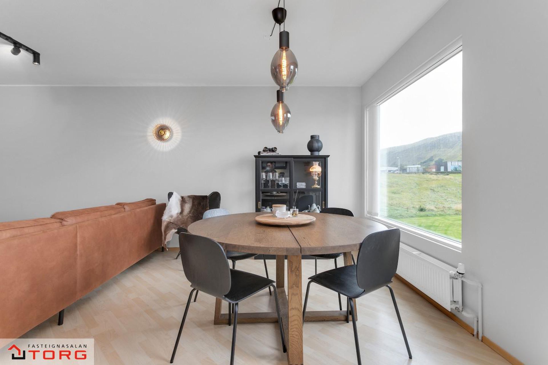 Klapparhlíð 32, 270 Mosfellsbær