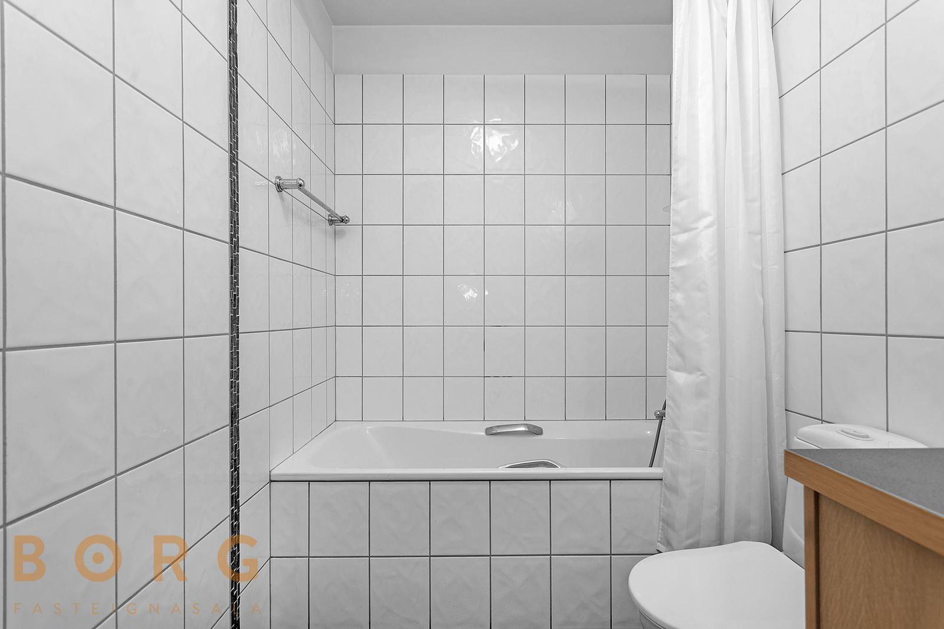 Lækjargata 30, 220 Hafnarfjörður