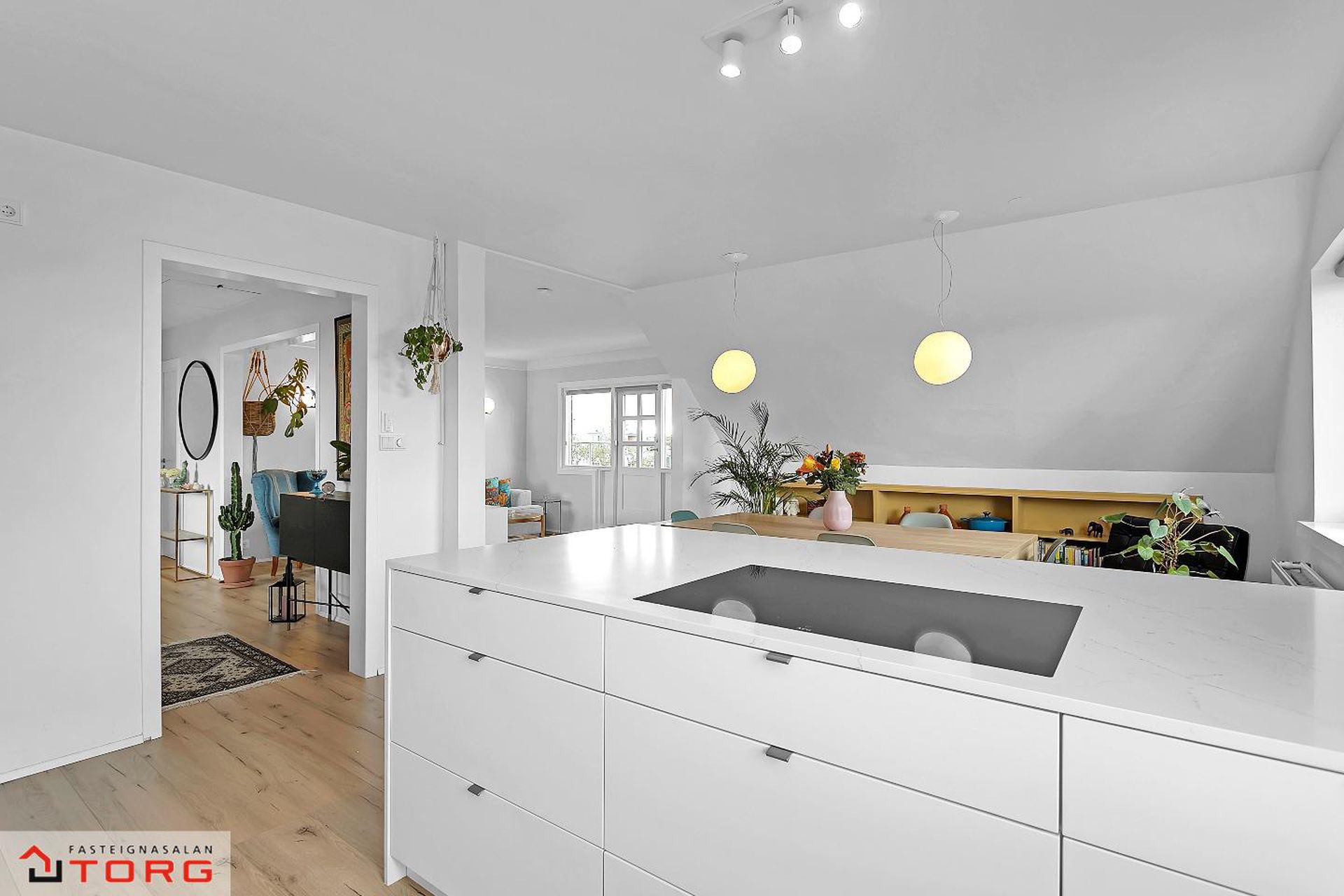 Flókagata 66, 105 Reykjavík