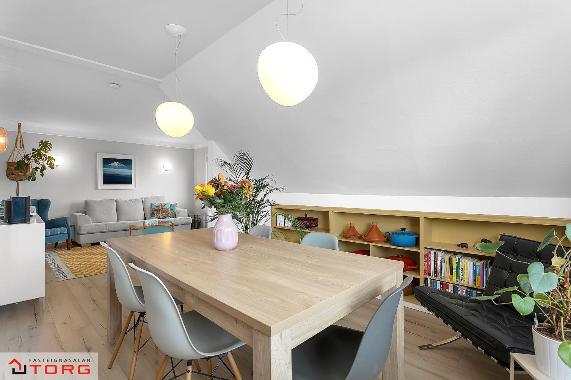 Flókagata 66, 105 Reykjavík