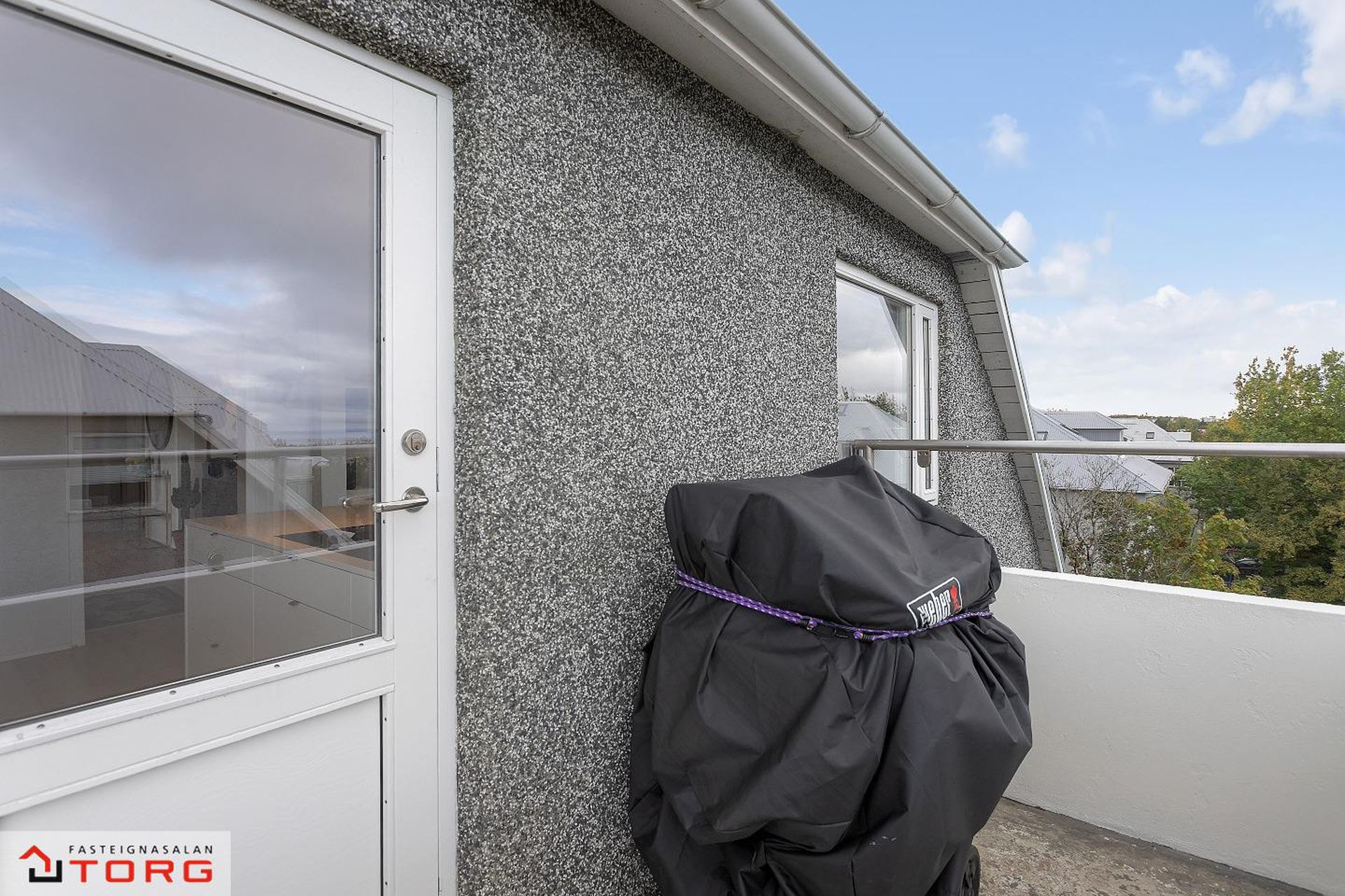 Flókagata 66, 105 Reykjavík