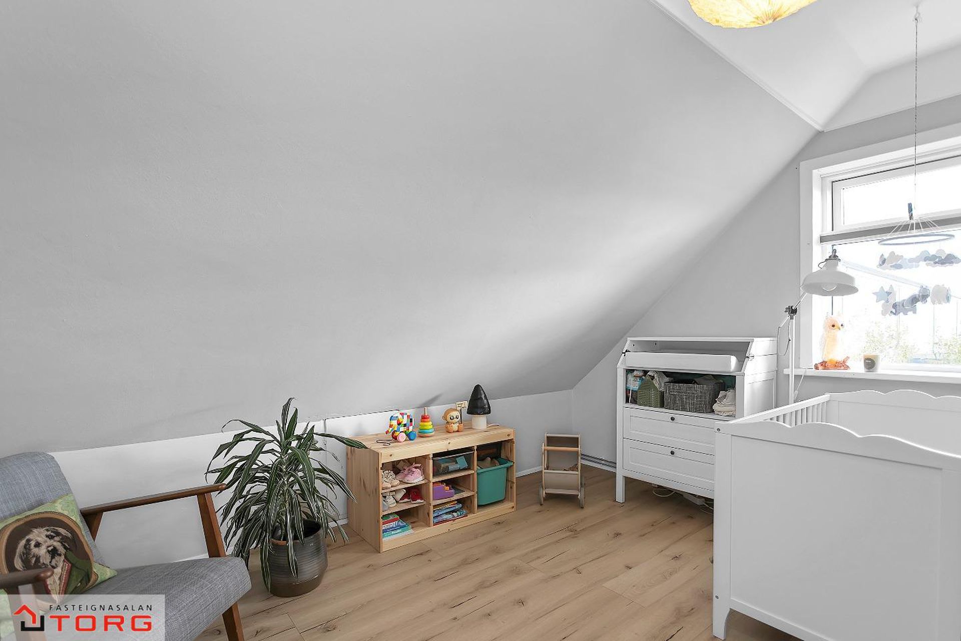 Flókagata 66, 105 Reykjavík