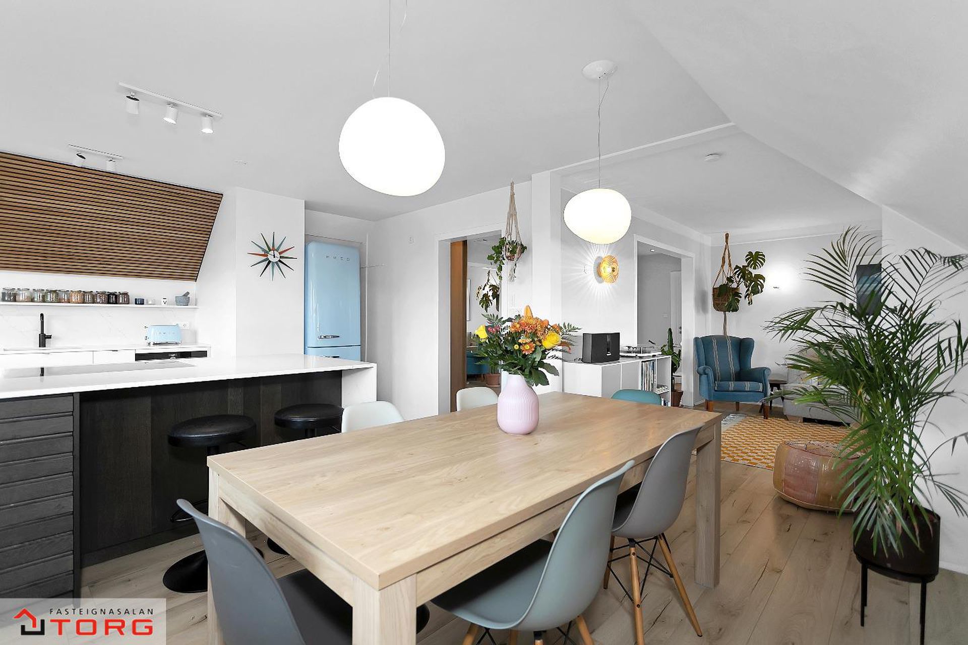 Flókagata 66, 105 Reykjavík