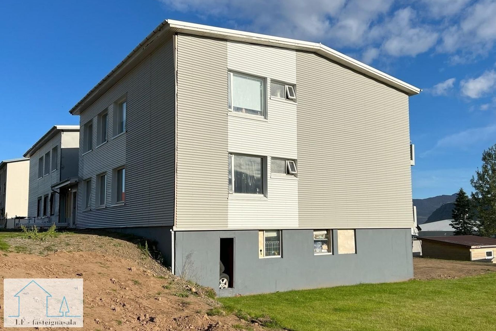 Starmýri 23, 740 Fjarða
