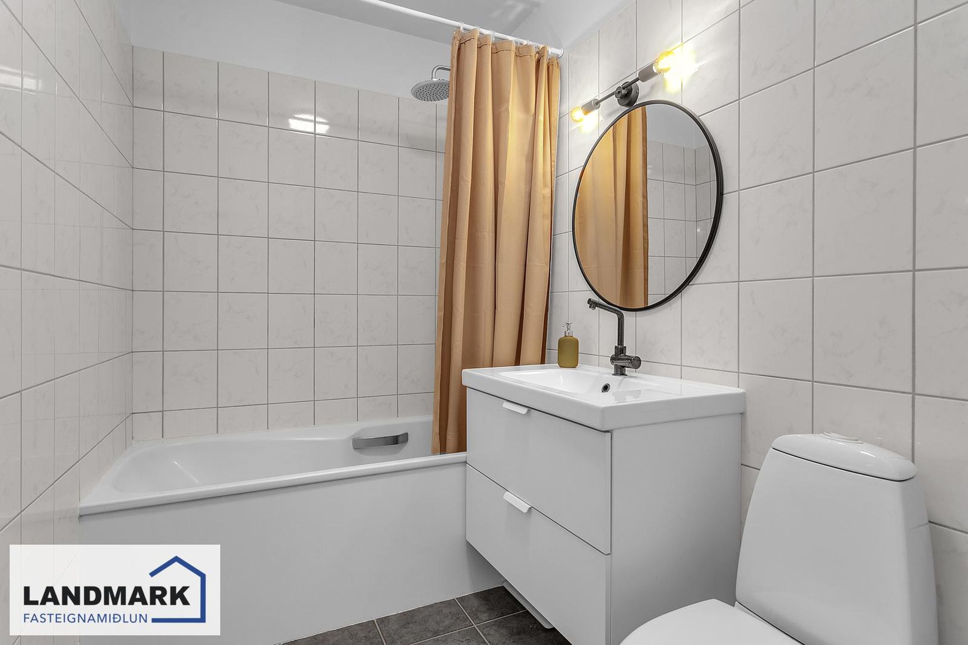 Fálkagata 5, 107 Reykjavík