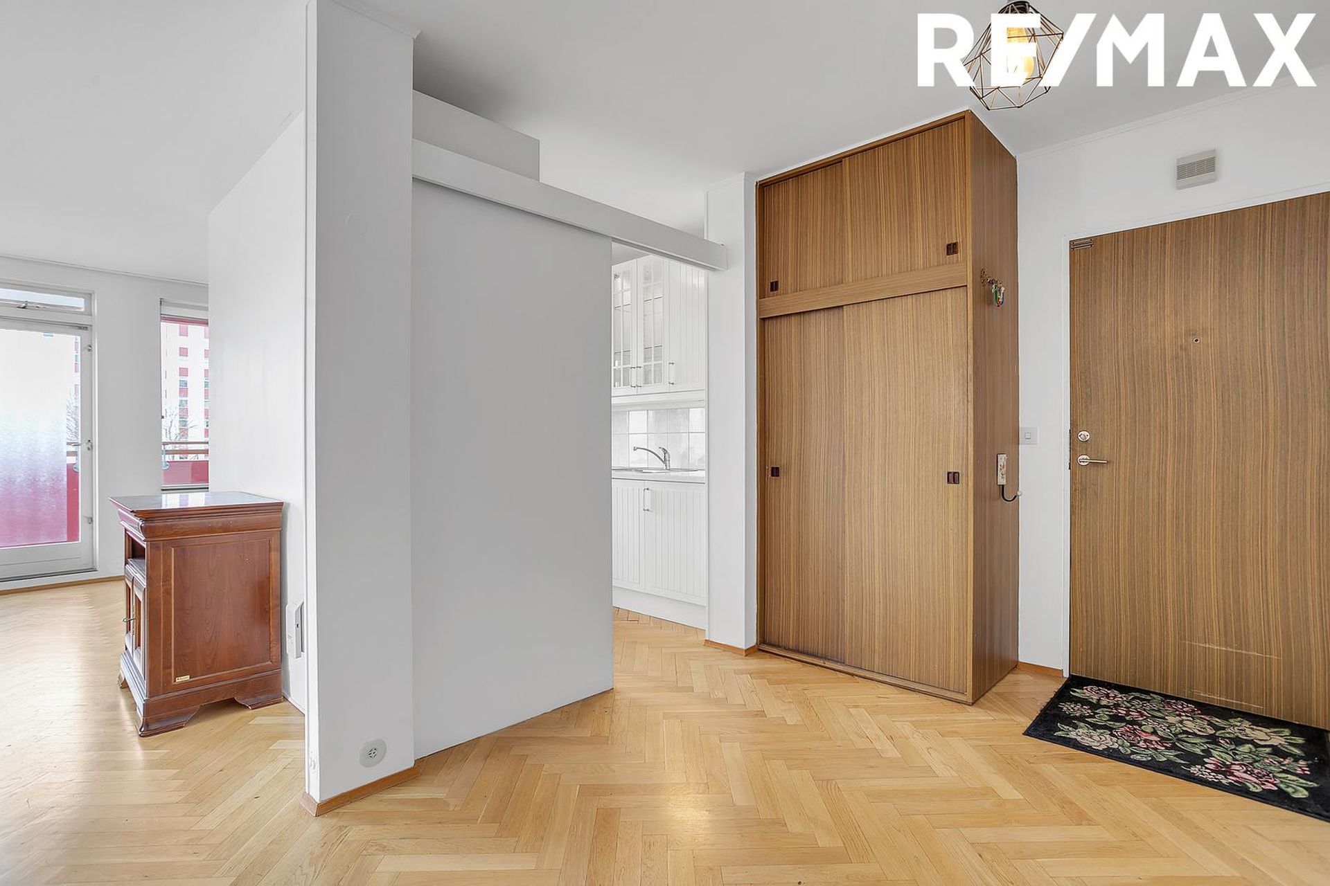 Asparfell 6, 111 Reykjavík