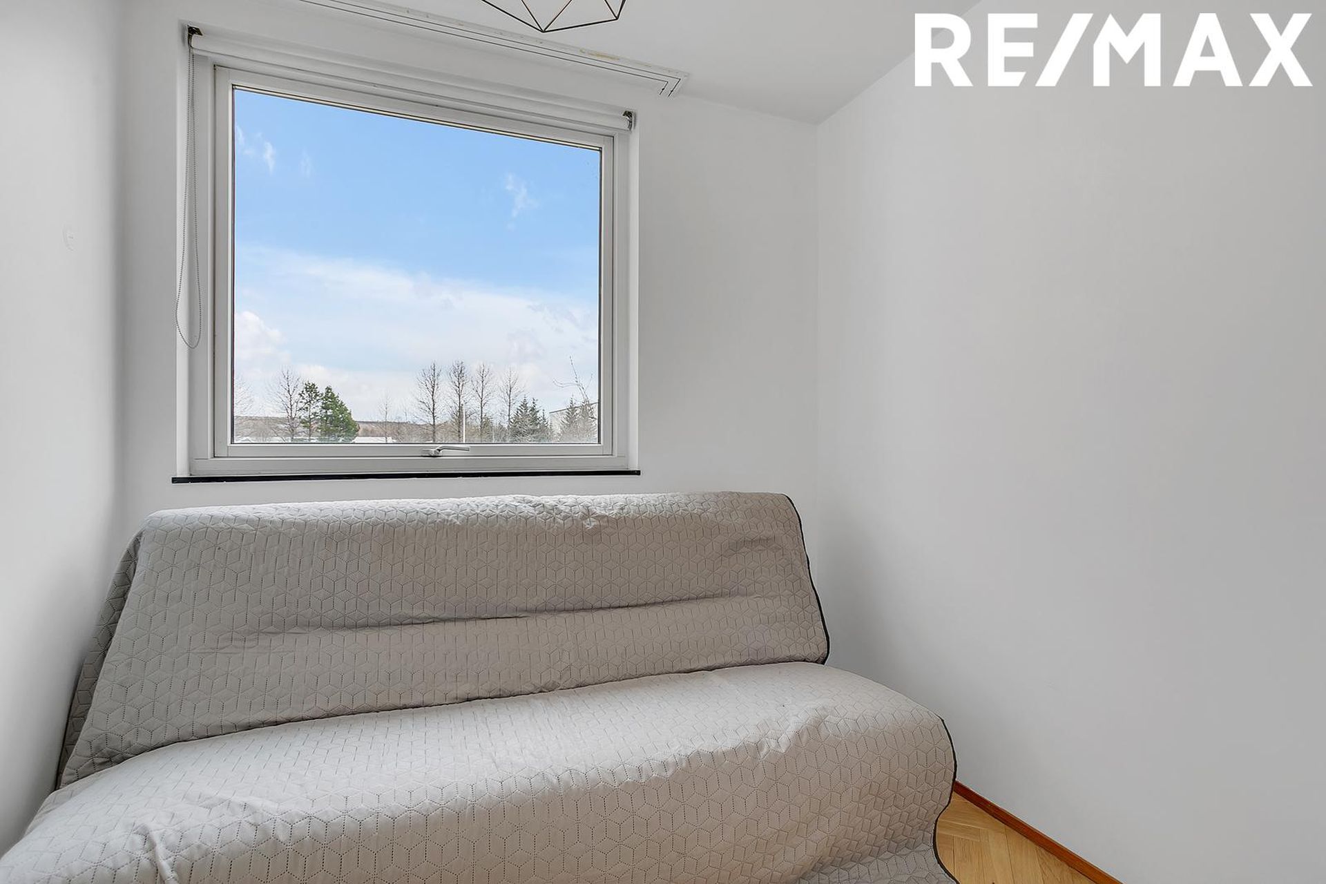 Asparfell 6, 111 Reykjavík