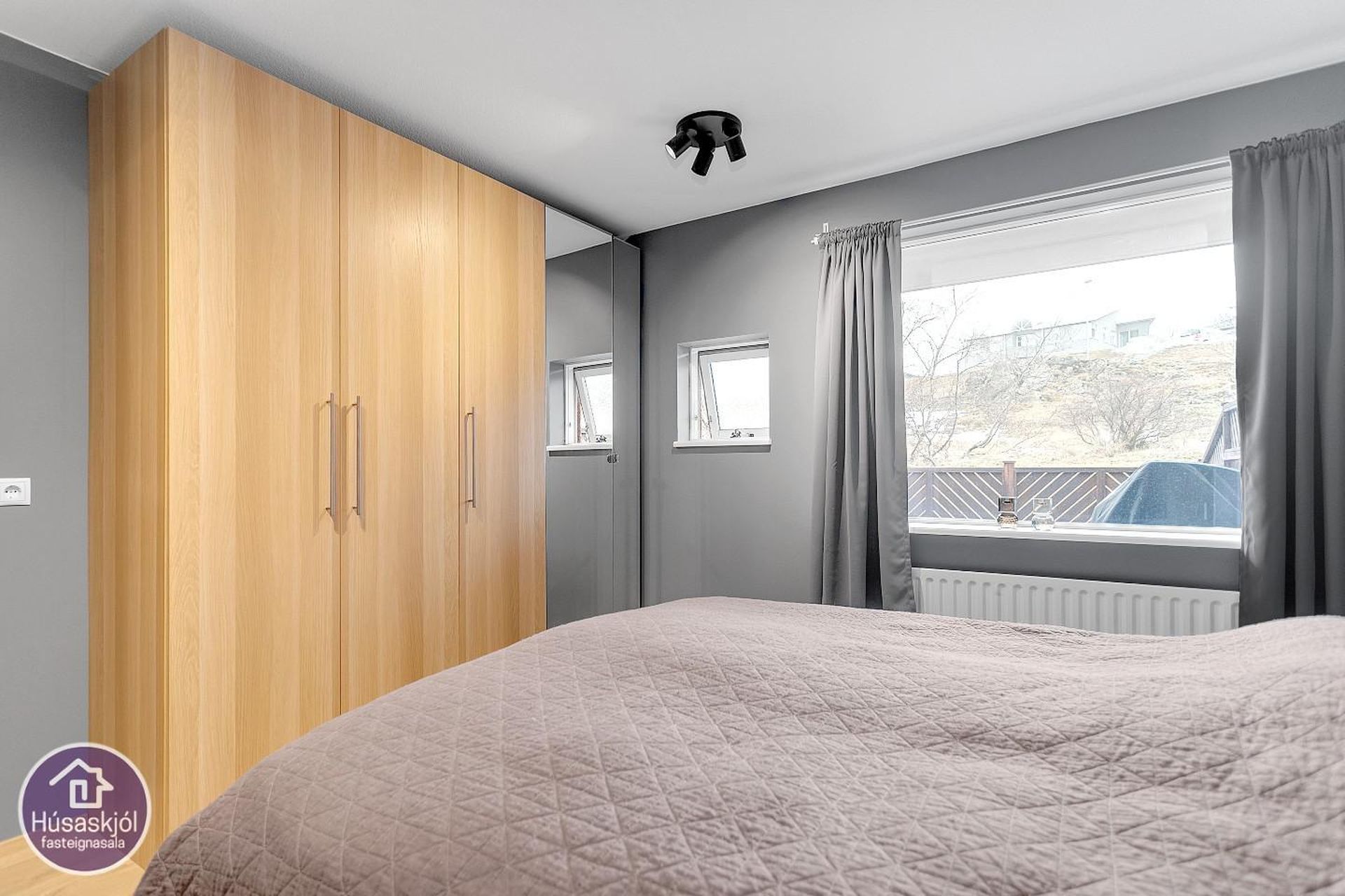 Jötnaborgir 12, 112 Reykjavík