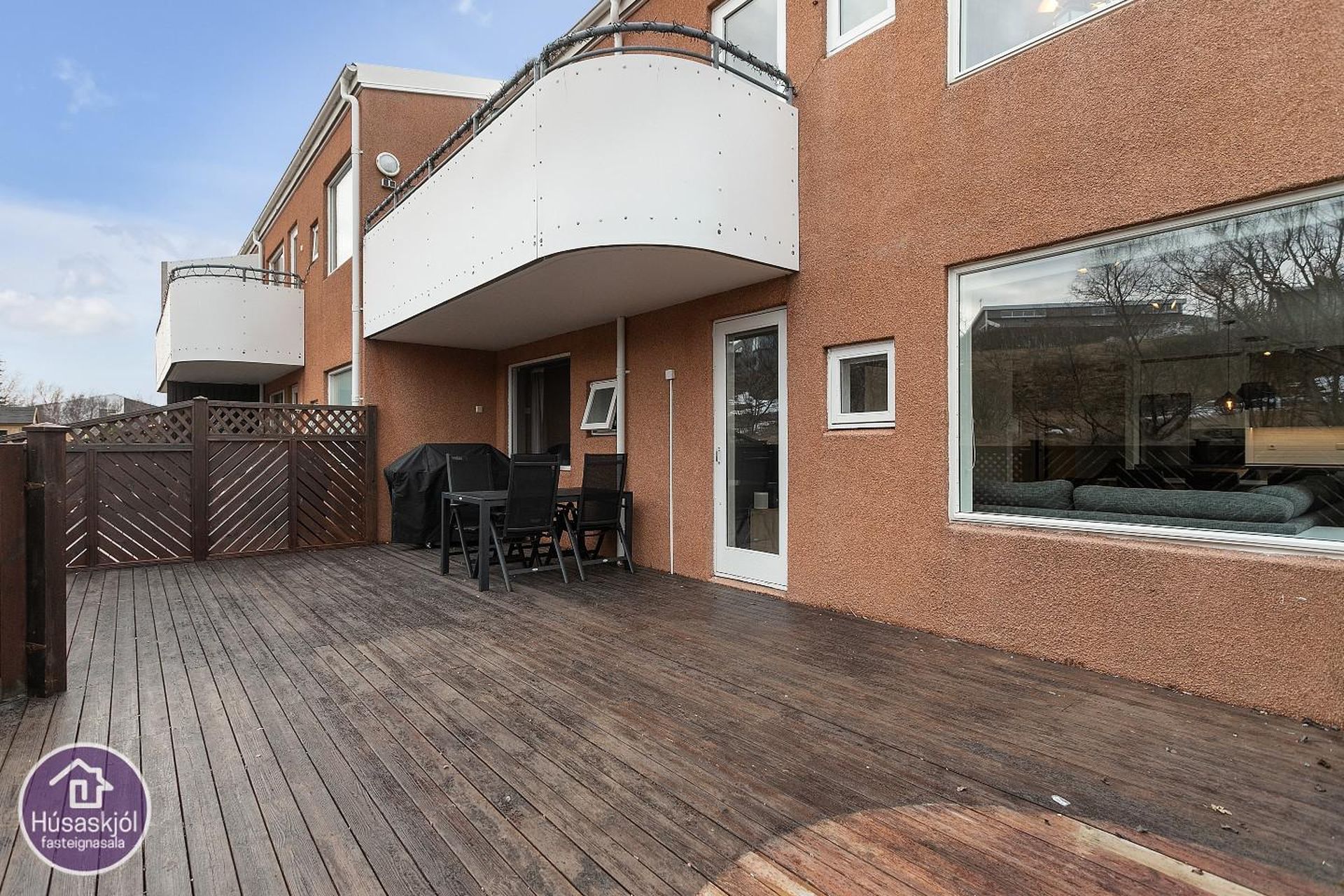 Jötnaborgir 12, 112 Reykjavík