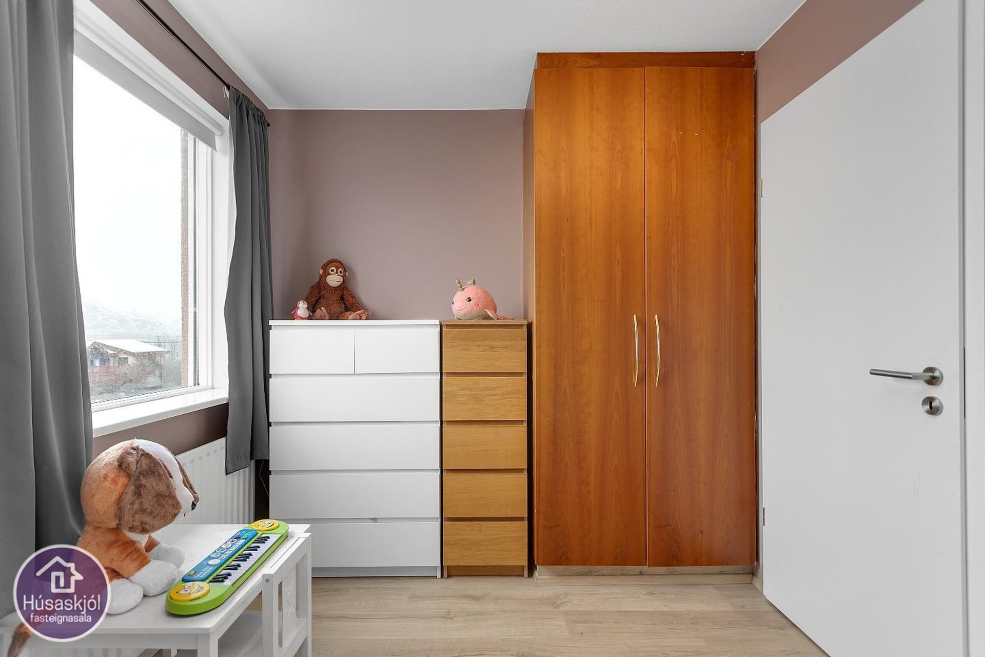 Jötnaborgir 12, 112 Reykjavík