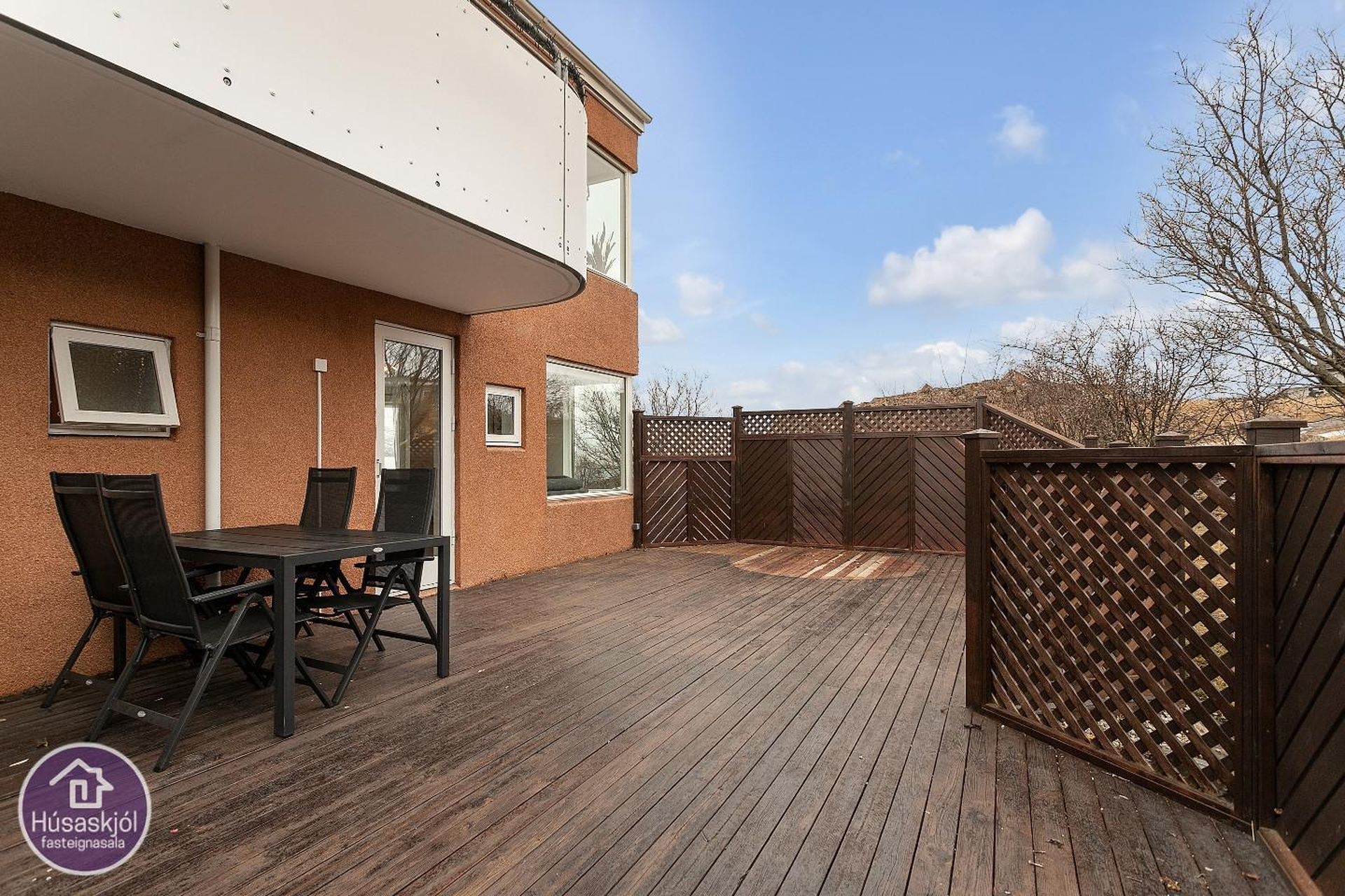 Jötnaborgir 12, 112 Reykjavík