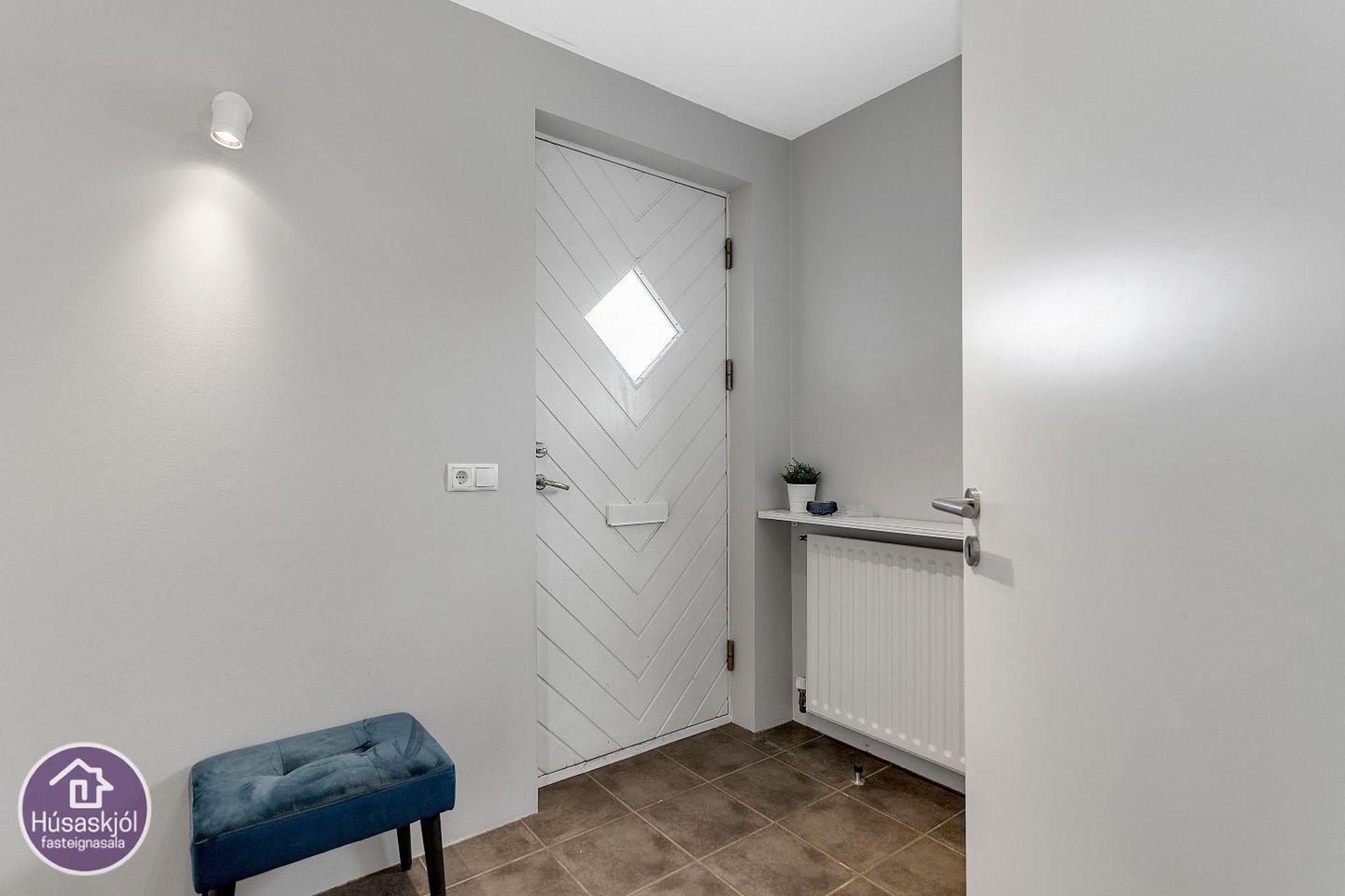 Jötnaborgir 12, 112 Reykjavík