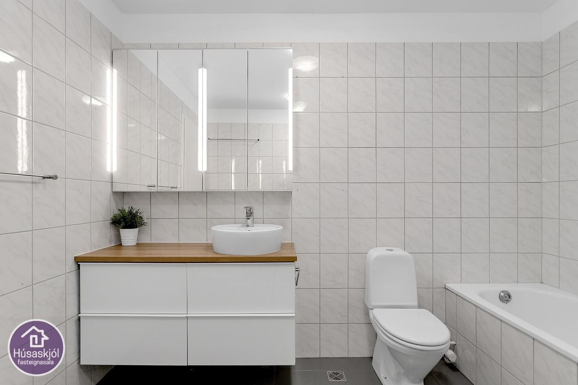 Jötnaborgir 12, 112 Reykjavík