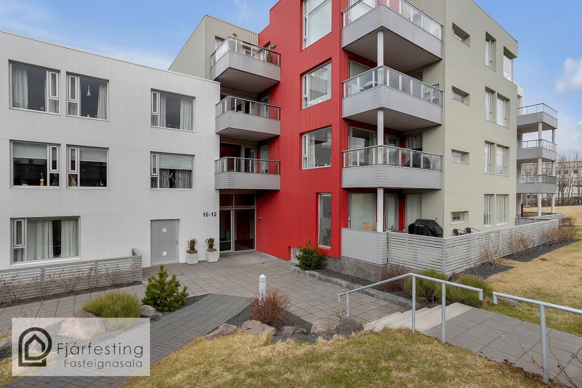 Naustavör 12, 200 Kópavogur