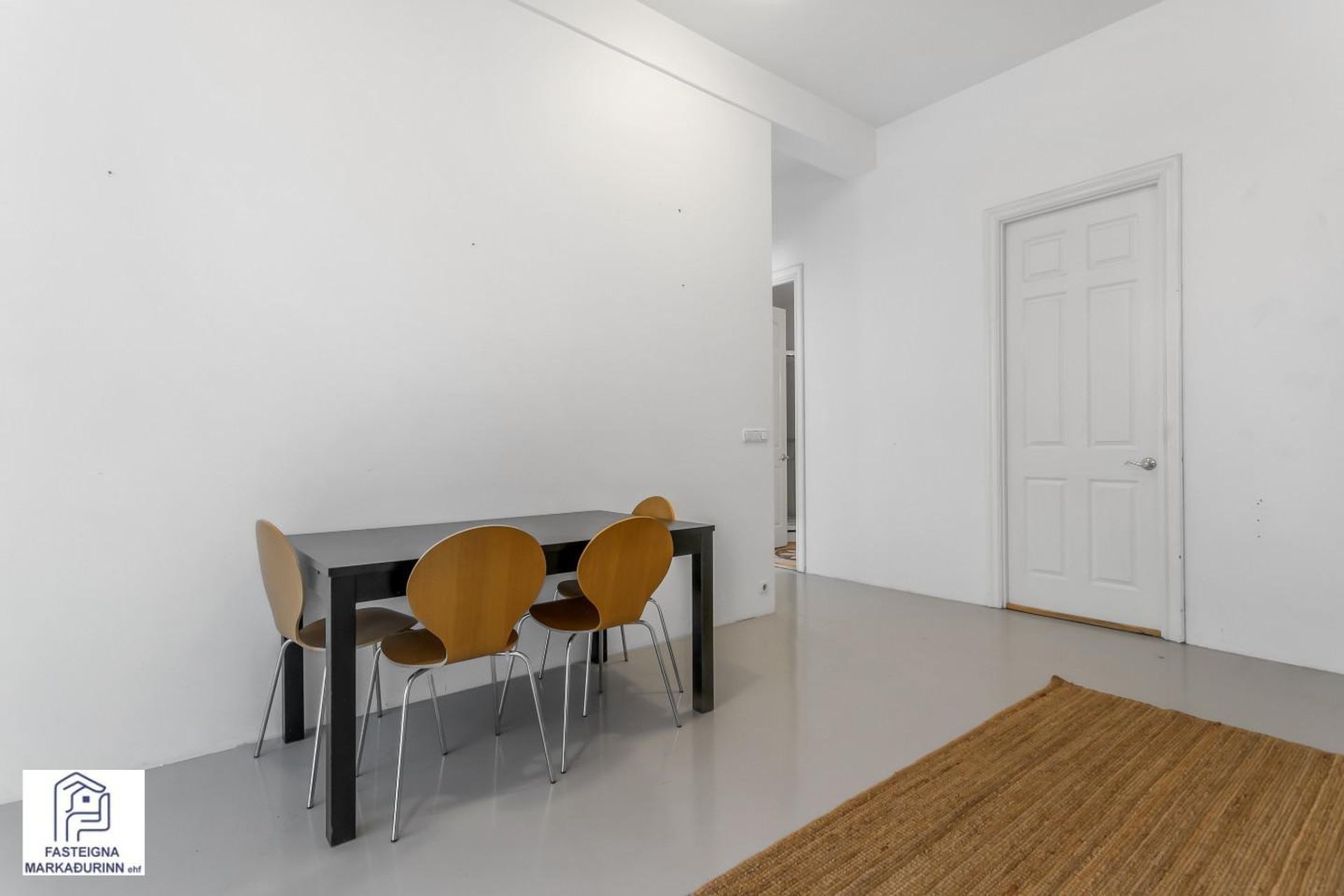 Skúlagata 32, 101 Reykjavík