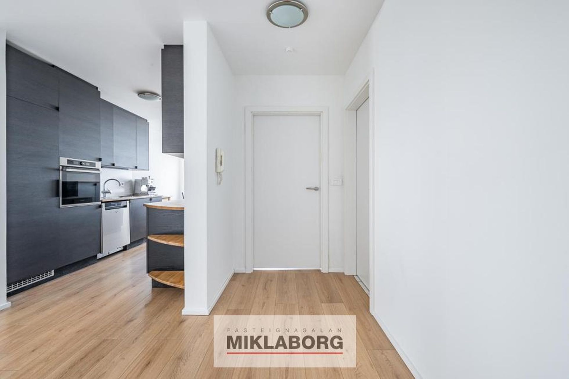Tjarnarból 14, 170 Seltjarnarnes