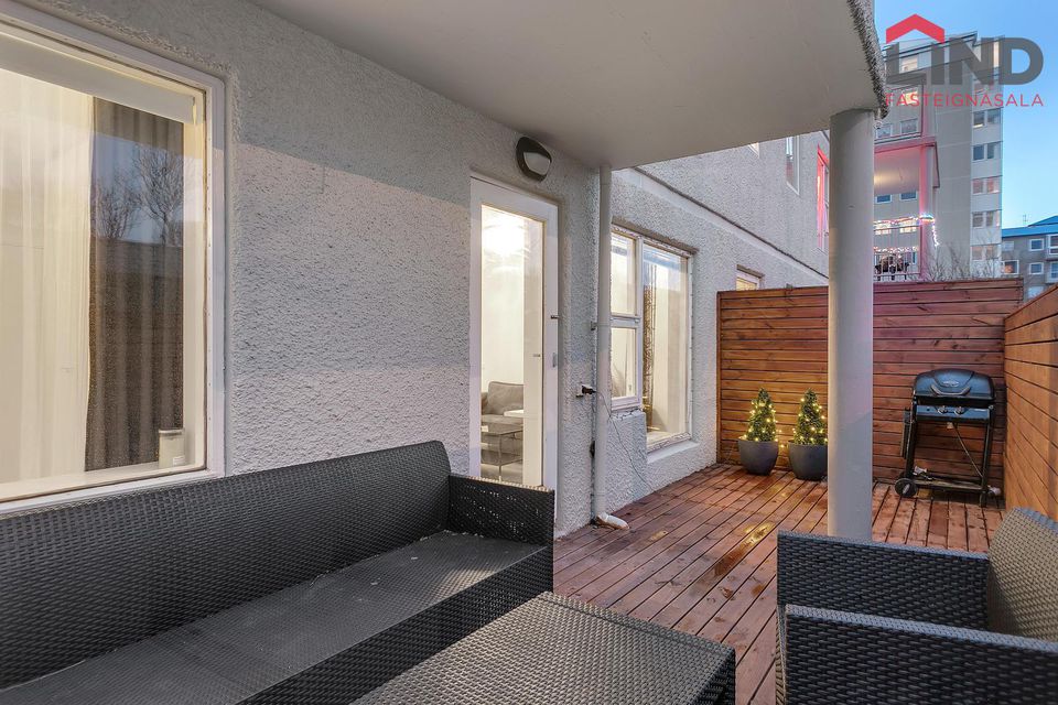 Eyrarholt 2, 220 Hafnarfjörður