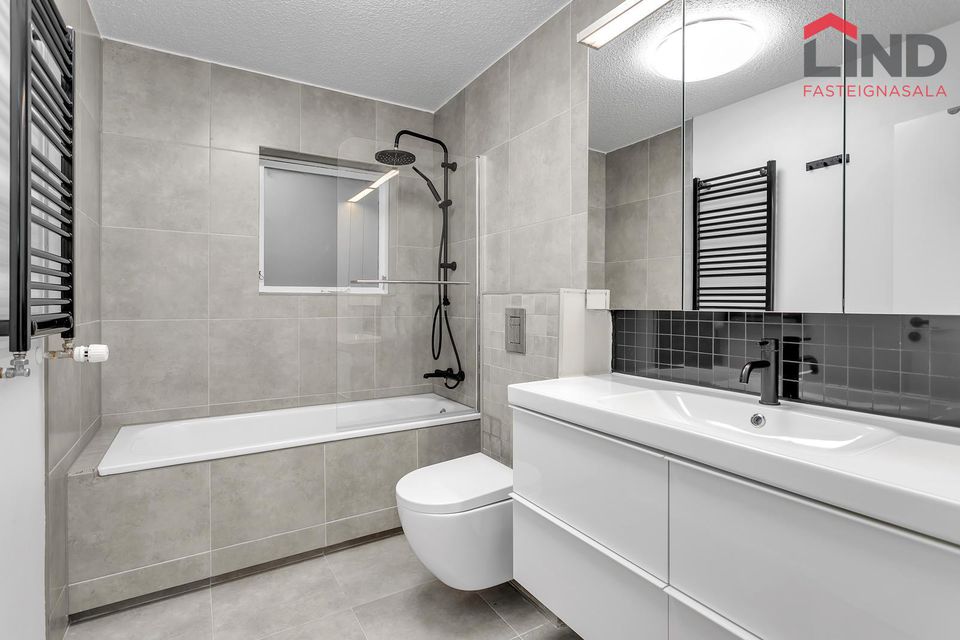 Eyrarholt 2, 220 Hafnarfjörður