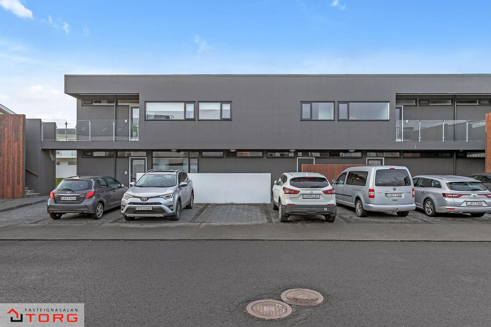 Drekavellir 40, 221 Hafnarfjörður