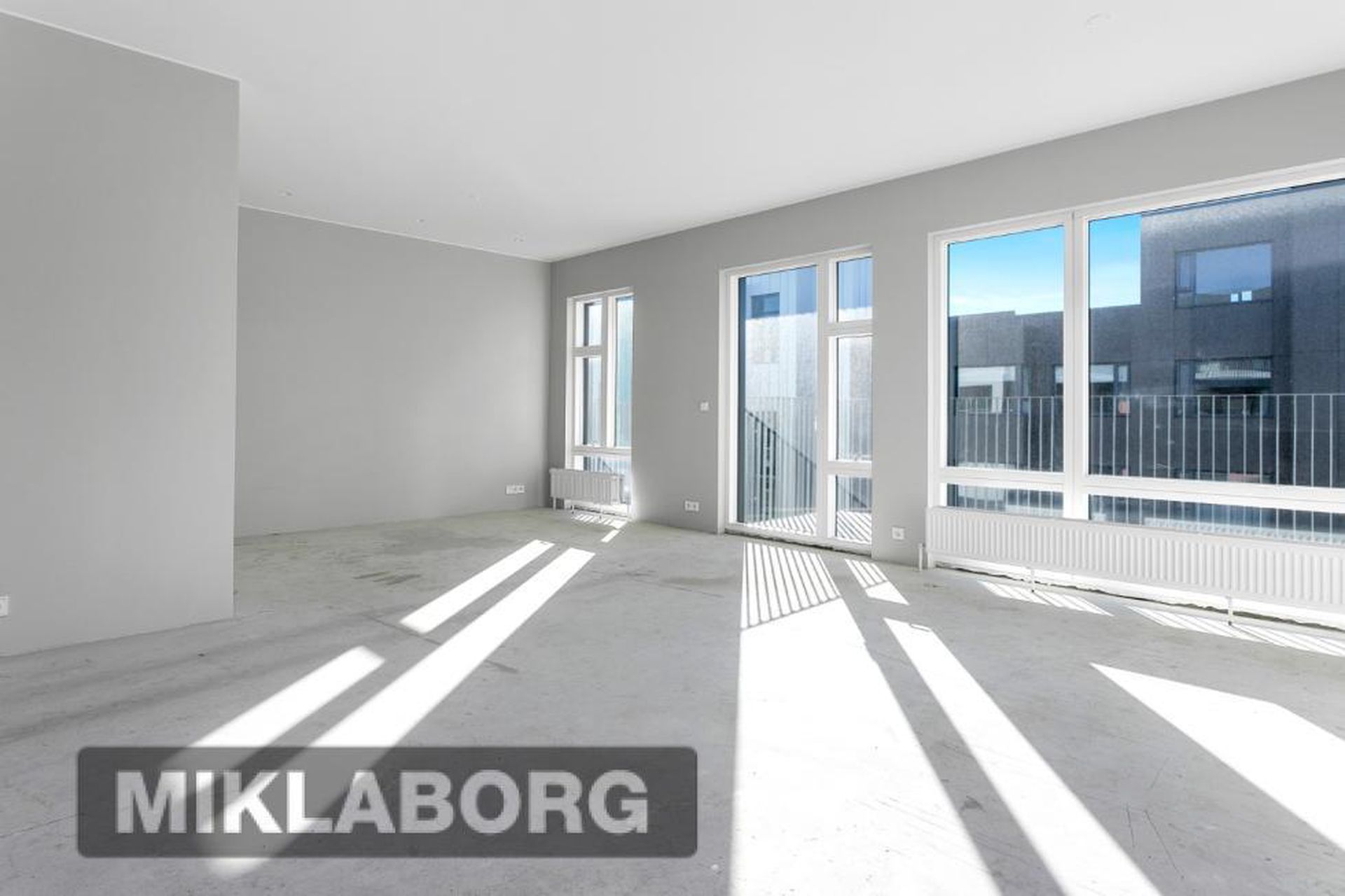Smyrilshlíð 11, 102 Reykjavík