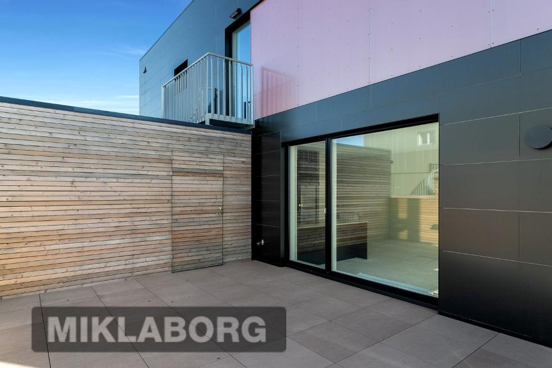 Smyrilshlíð 11, 102 Reykjavík