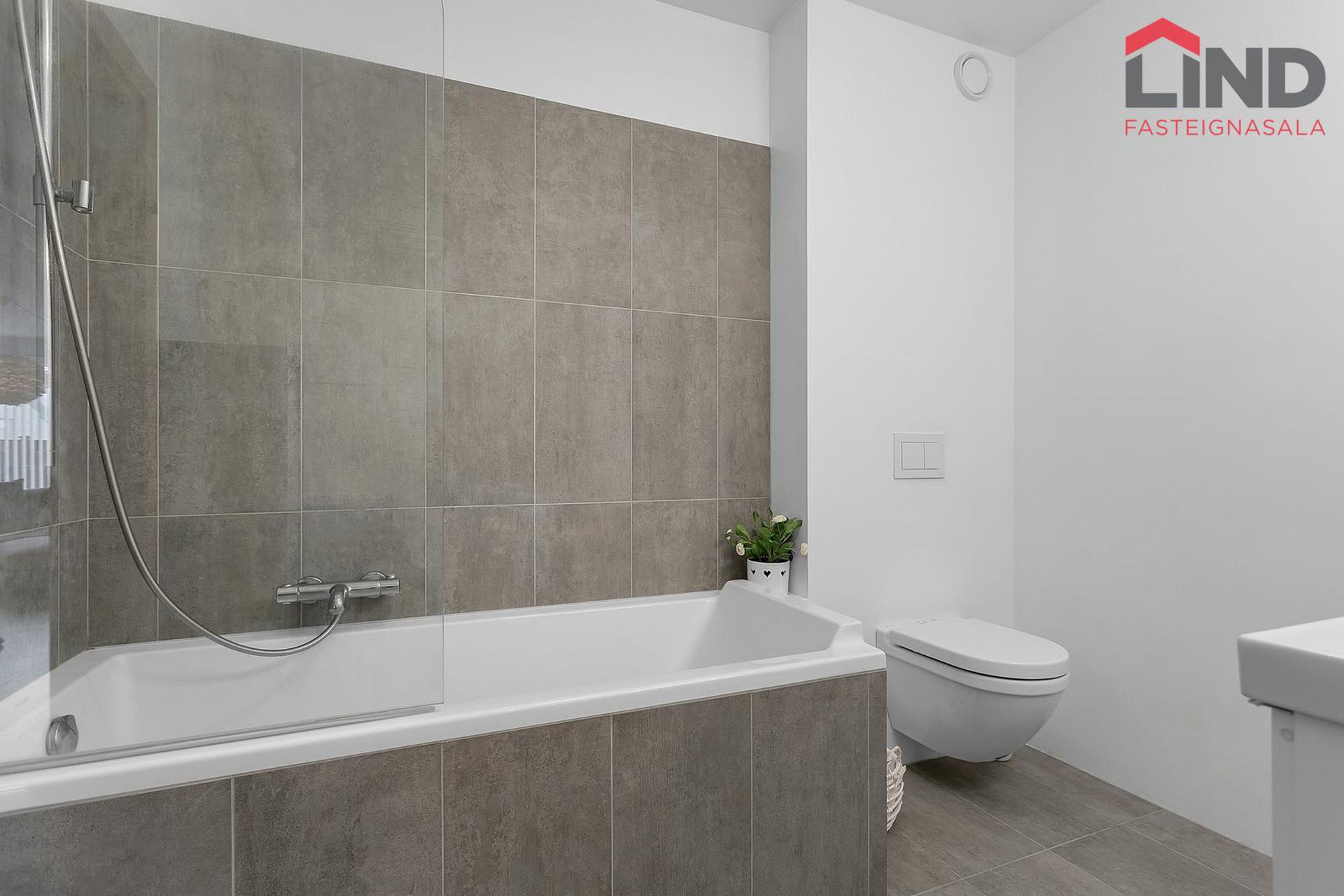 Þrastarás 75, 221 Hafnarfjörður