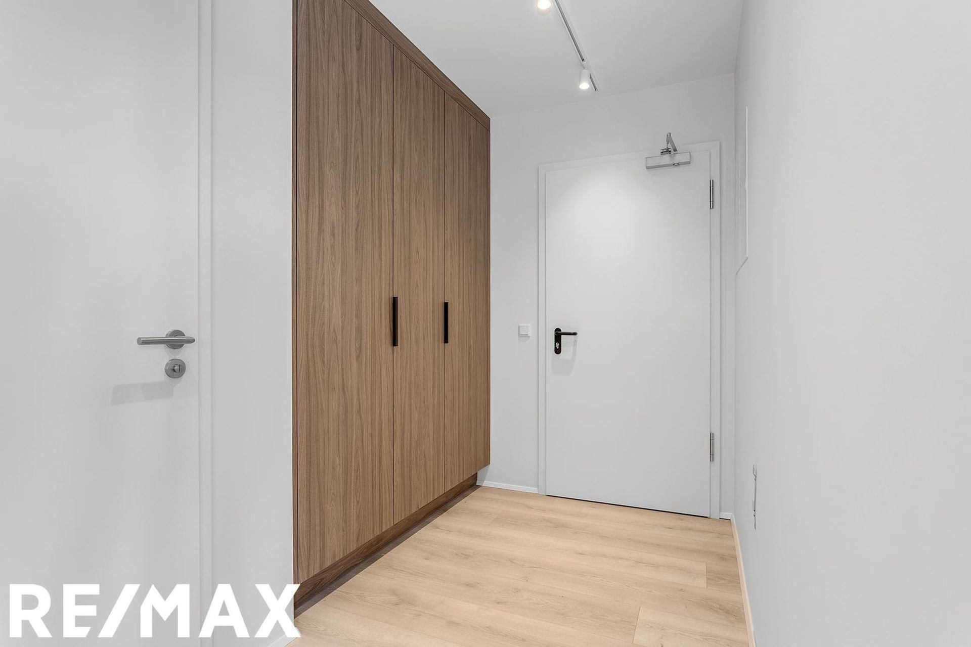 Hafnarbraut 4, 200 Kópavogur