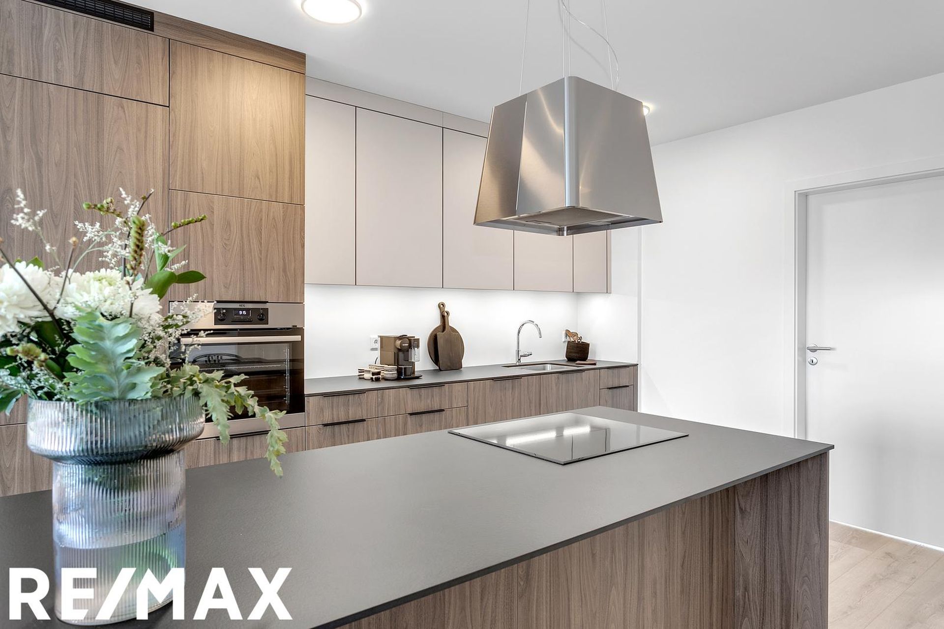 Hafnarbraut 4, 200 Kópavogur