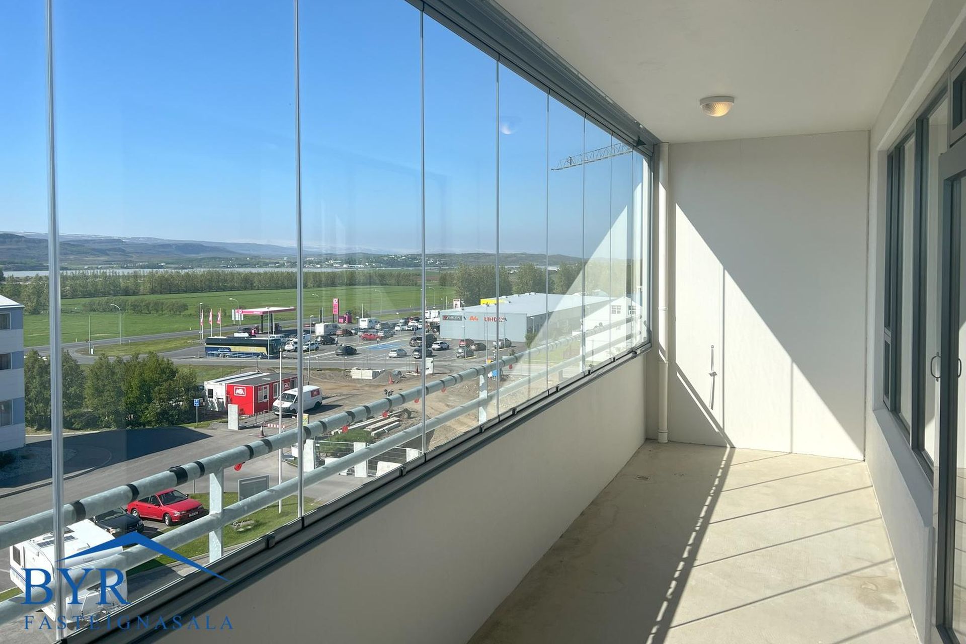 Miðvangur 6, 700 Fljóts
