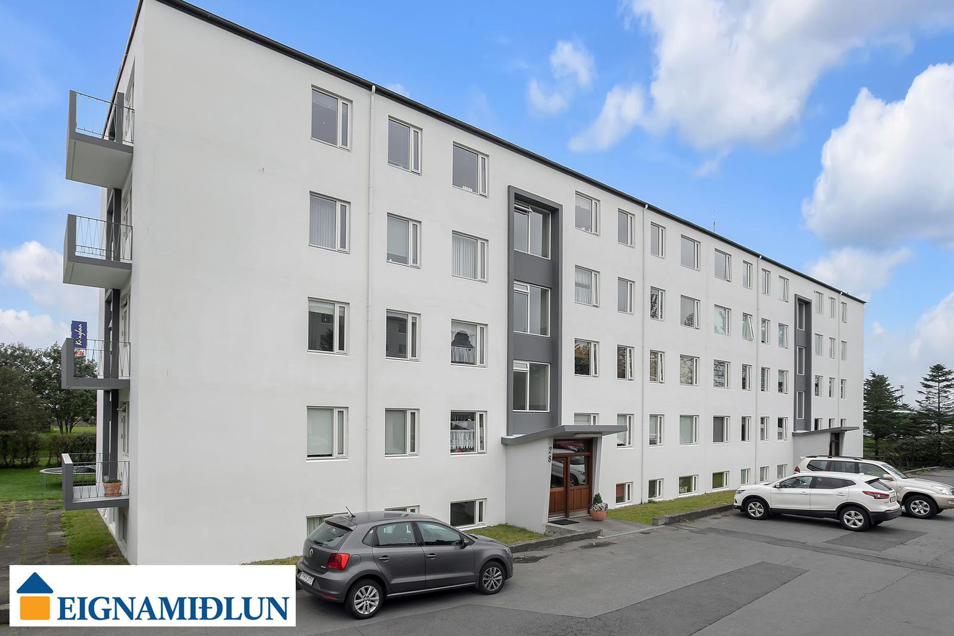 Hvassaleiti 28, 103 Reykjavík