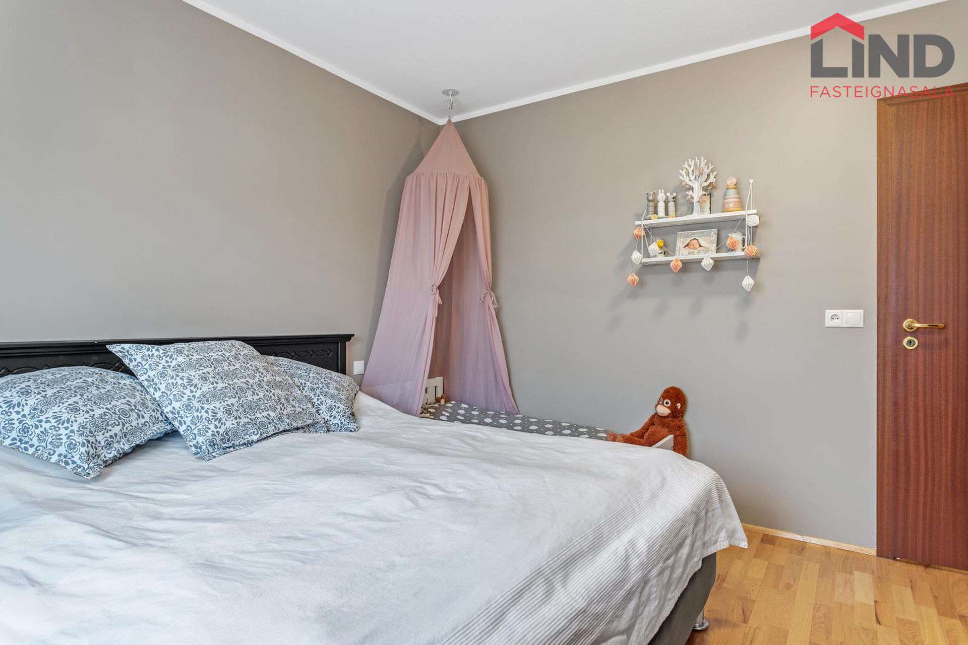 Kristnibraut 79, 113 Reykjavík