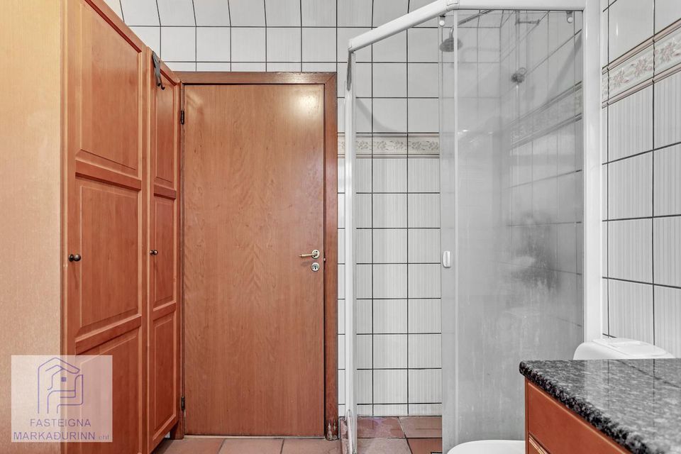 Hraunteigur 28, 105 Reykjavík