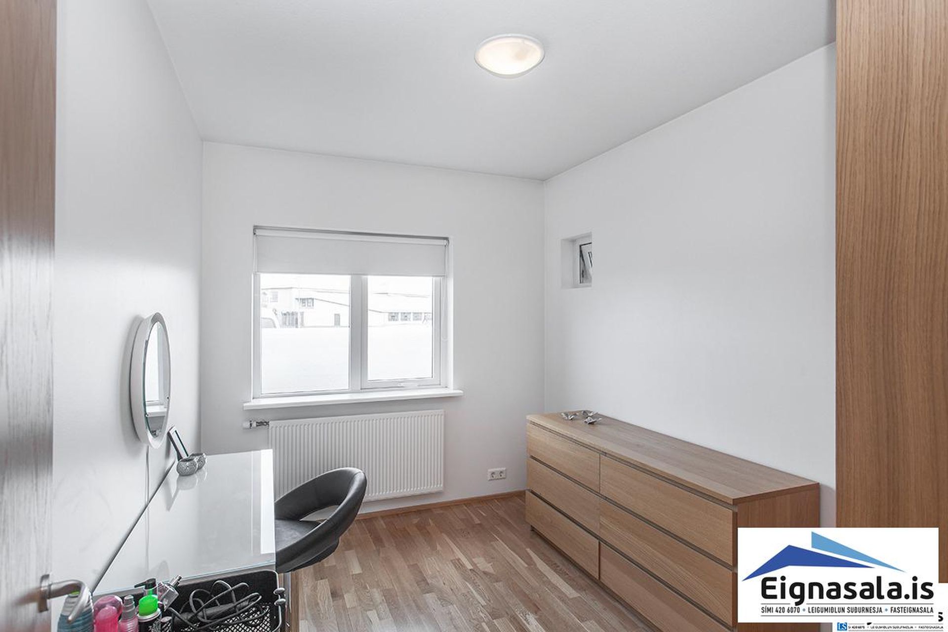 Skólabraut 3, 260 Reykjanesbær