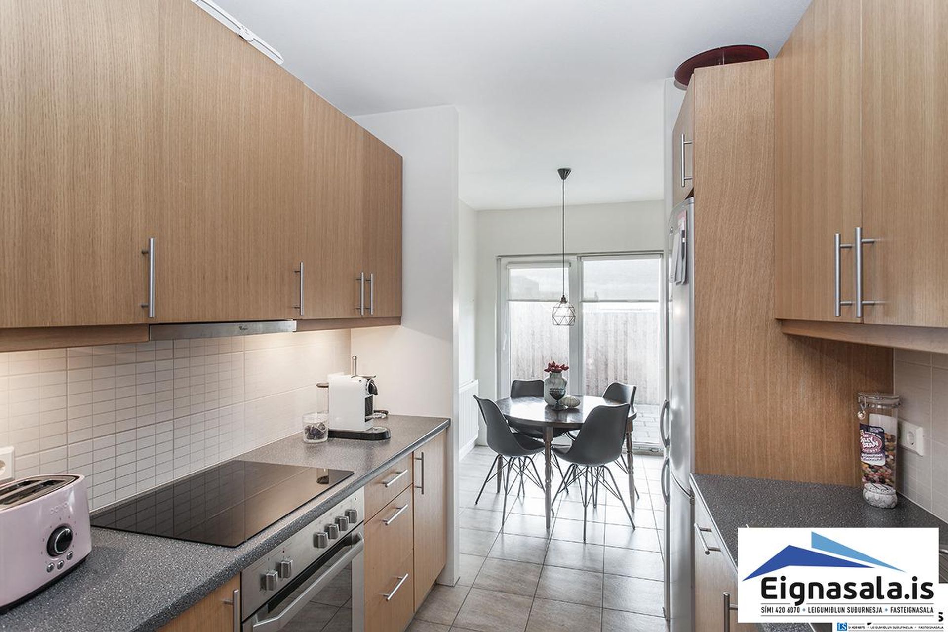 Skólabraut 3, 260 Reykjanesbær