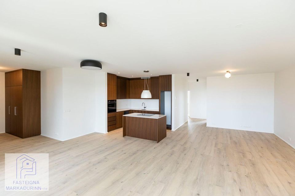Hallgerðargata 19, 105 Reykjavík