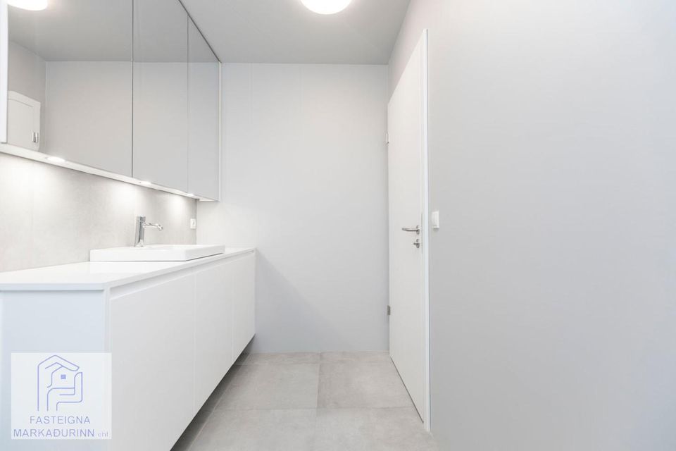 Hallgerðargata 19, 105 Reykjavík