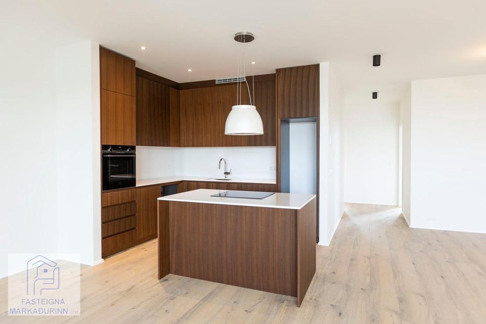 Hallgerðargata 19, 105 Reykjavík