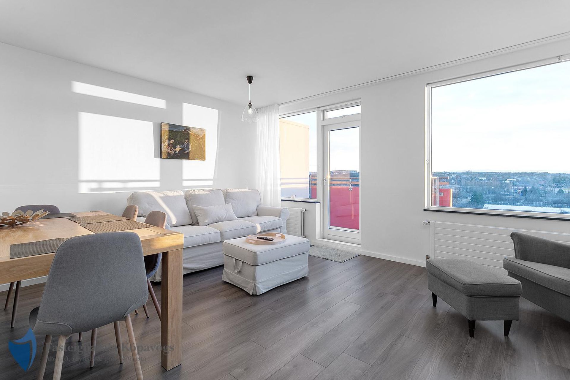 Asparfell 12, 111 Reykjavík