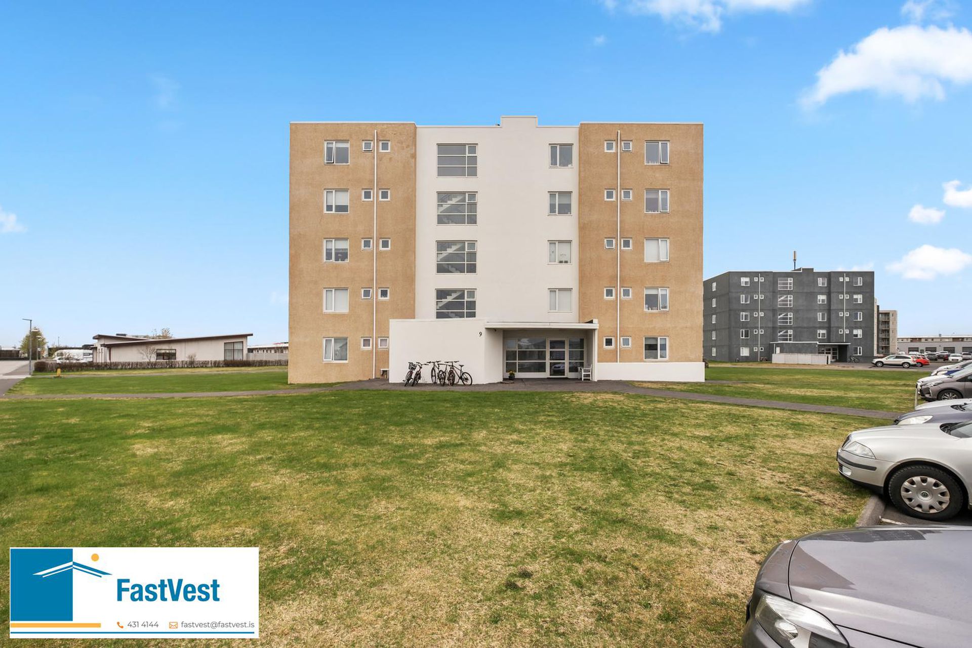 Holtsflöt 9, 300 Akranes