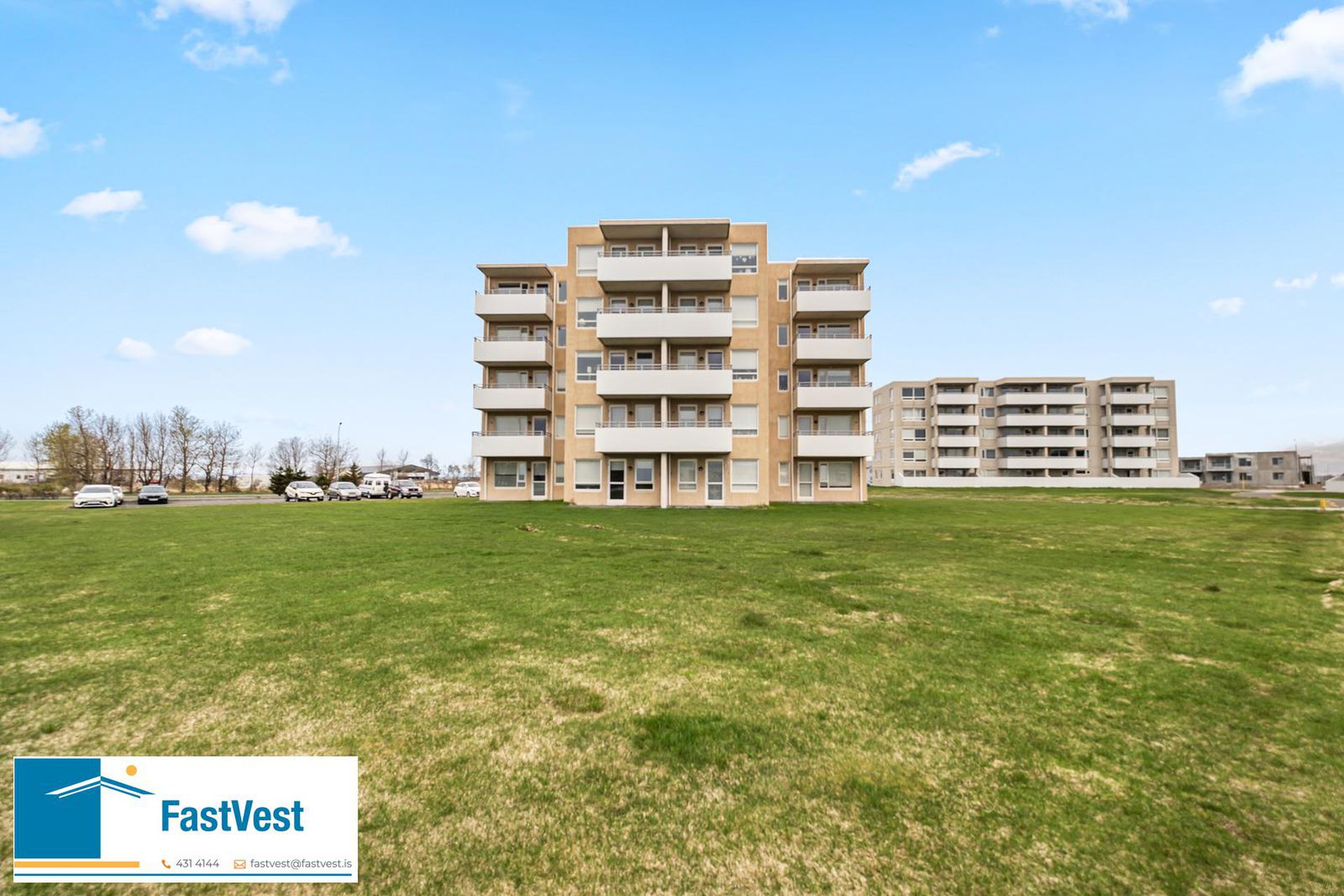 Holtsflöt 9, 300 Akranes