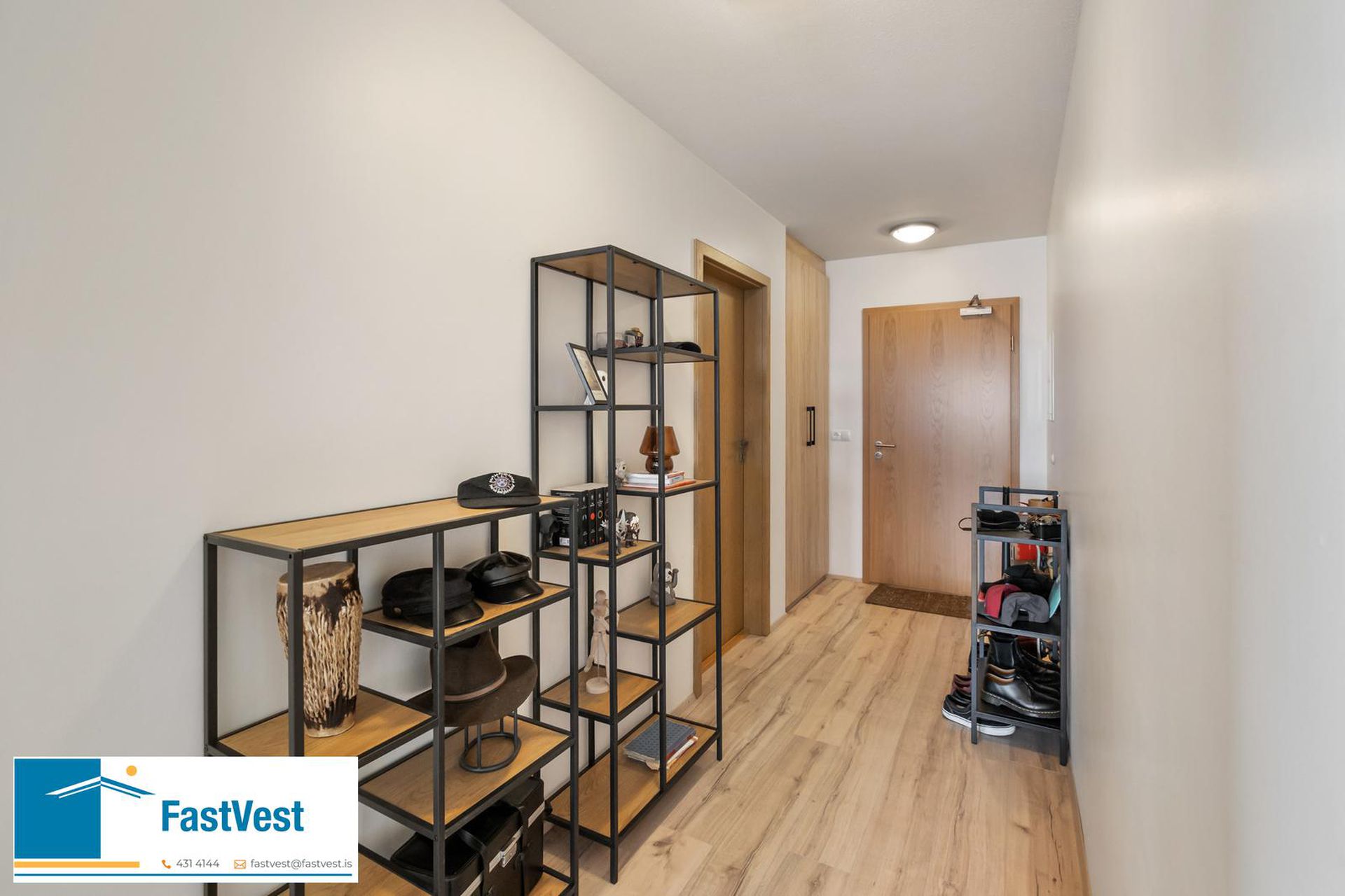 Holtsflöt 9, 300 Akranes