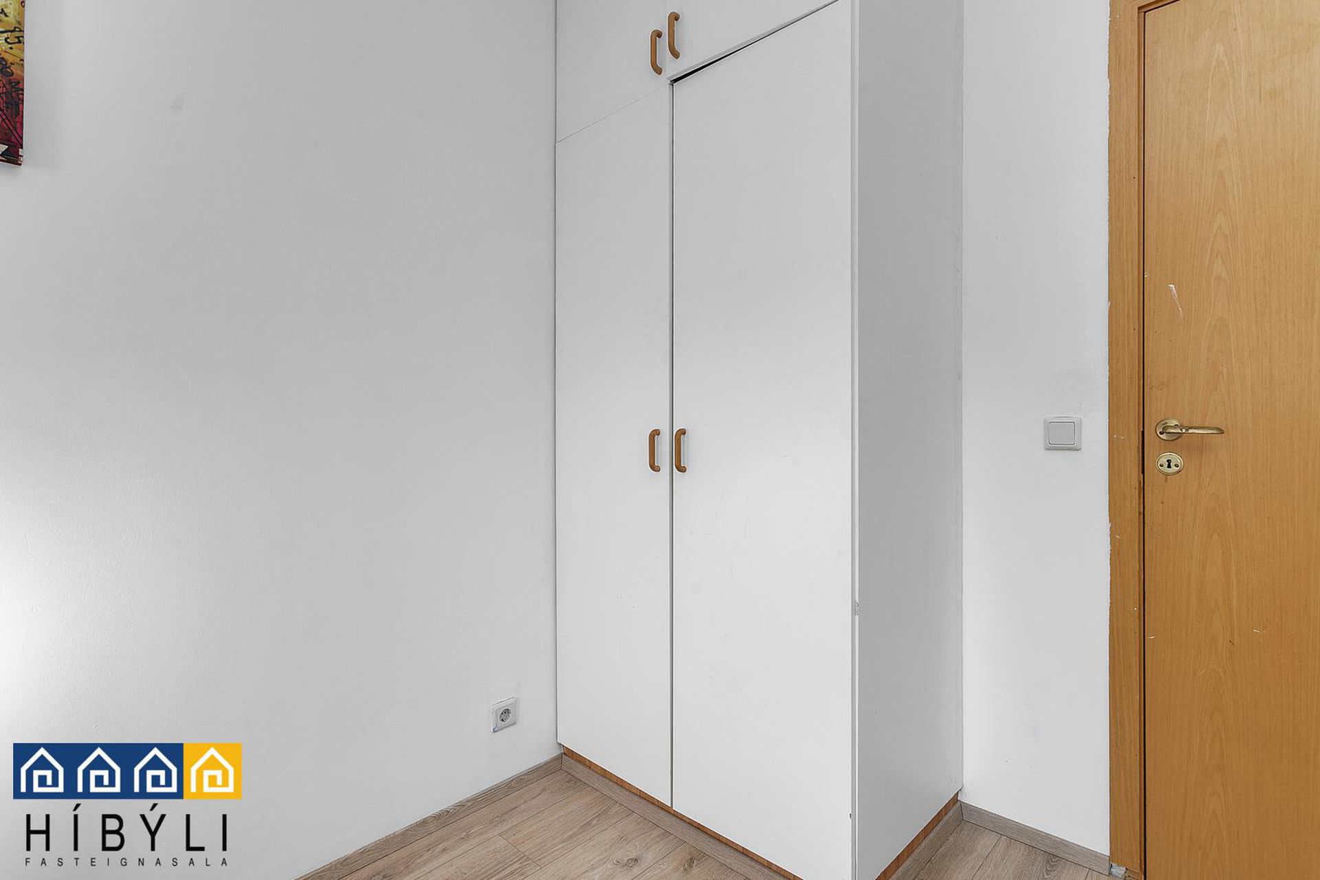 Vallarás 3, 110 Reykjavík