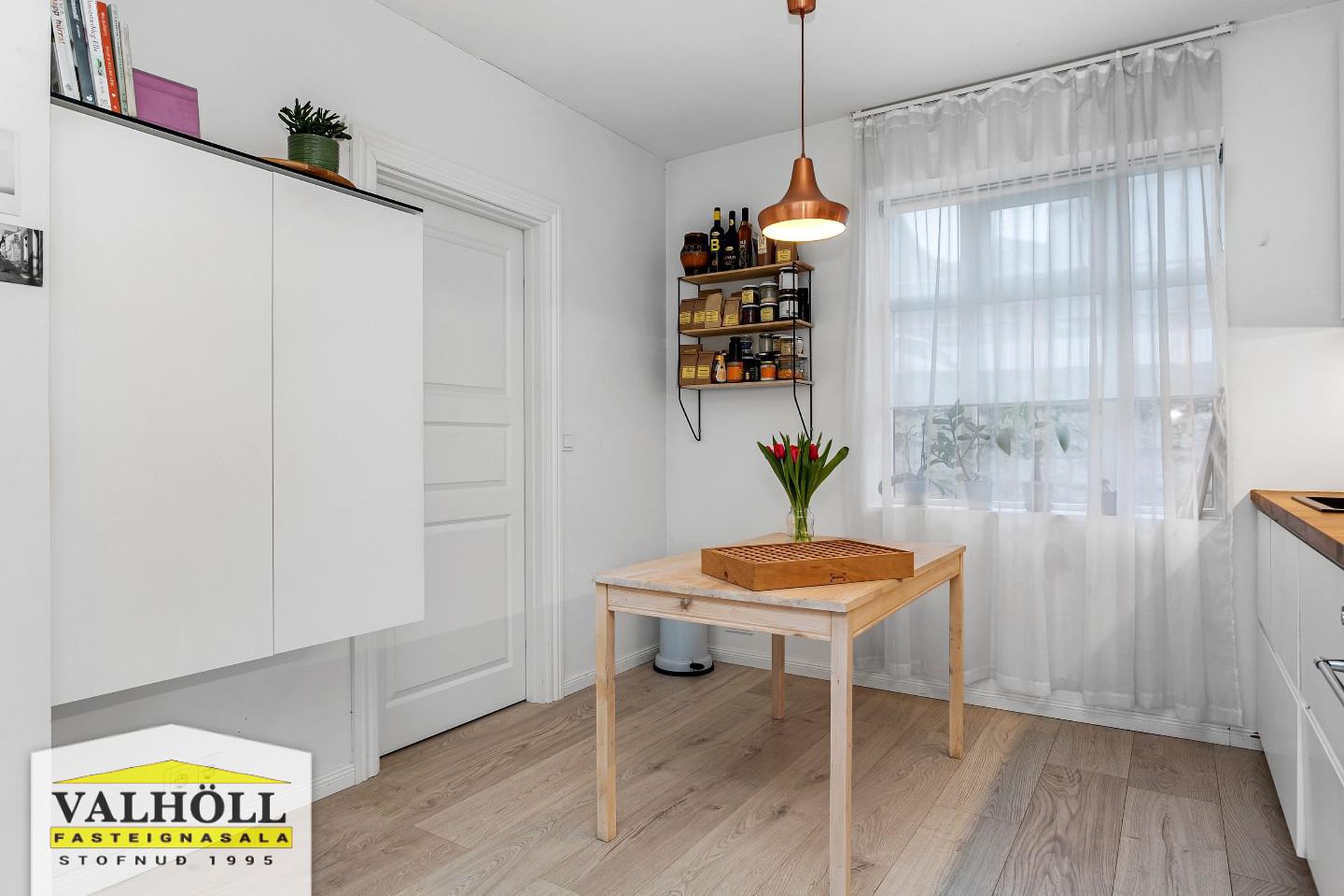 Óðinsgata 26, 101 Reykjavík