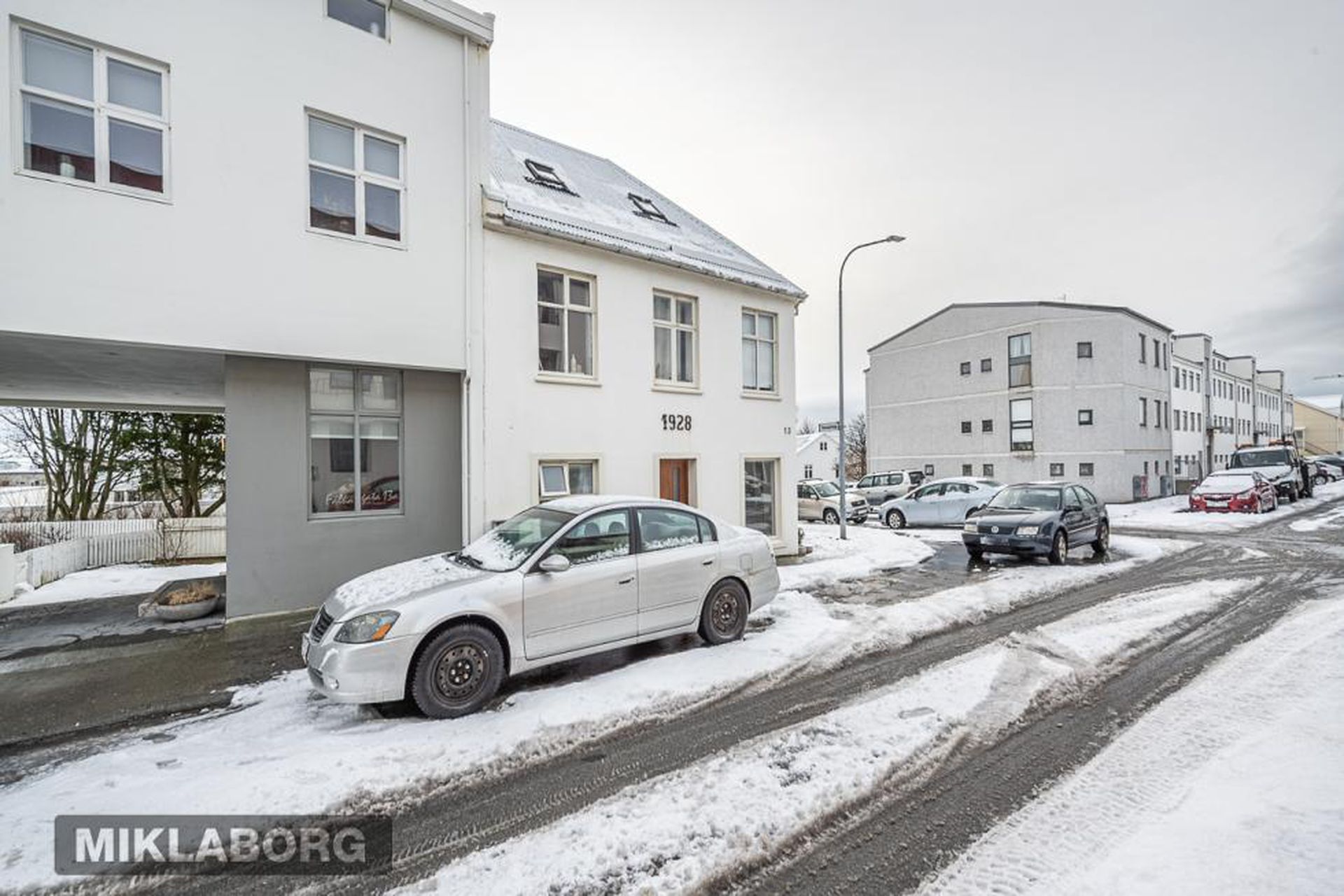 Fálkagata 13 - 0101, 107 Reykjavík