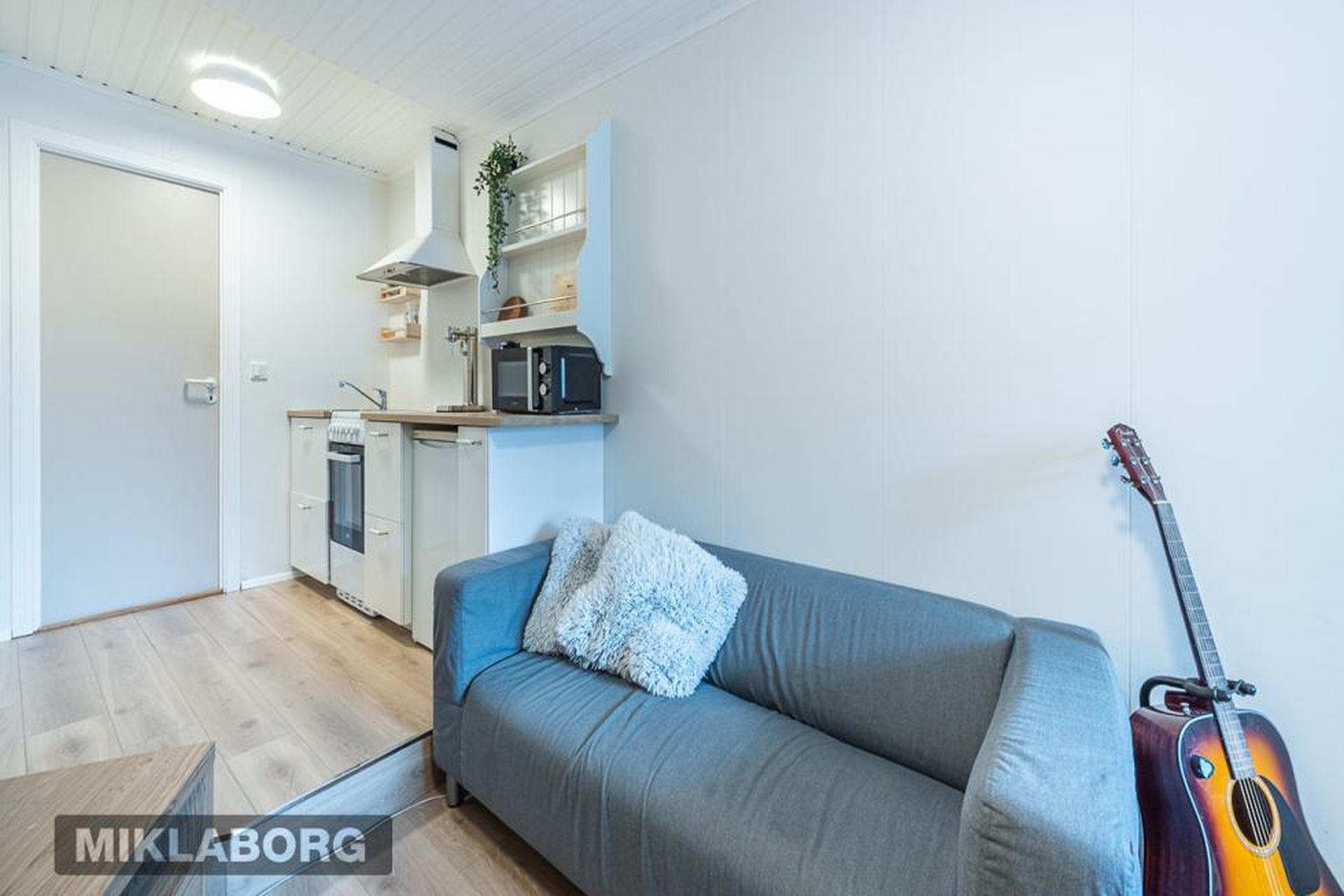 Fálkagata 13 - 0101, 107 Reykjavík