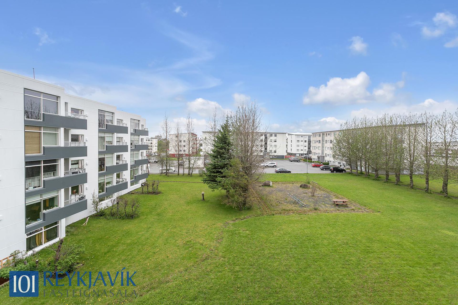Háaleitisbraut 117, 108 Reykjavík